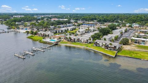 A home in Fort Walton Beach