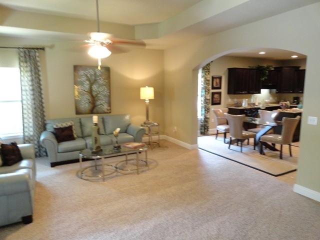 AUTUMN WOODS - Residential