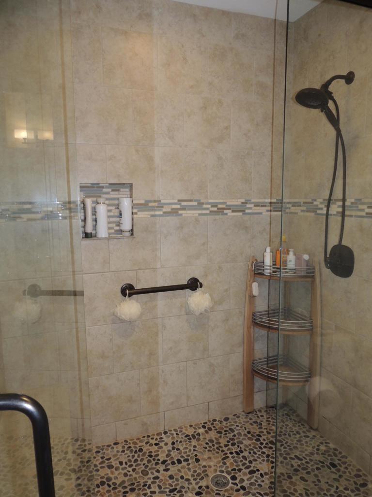 GLENEAGLES GREEN BLUEWATER BAY - Residential