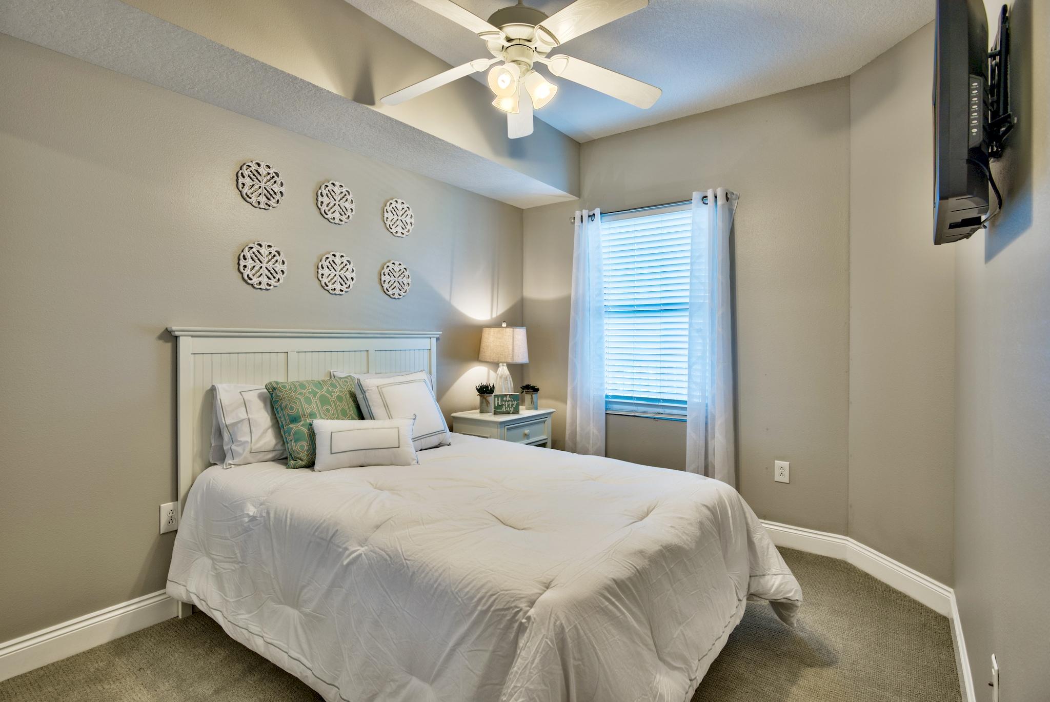 PALAZZO CONDOMINIUMS - Residential