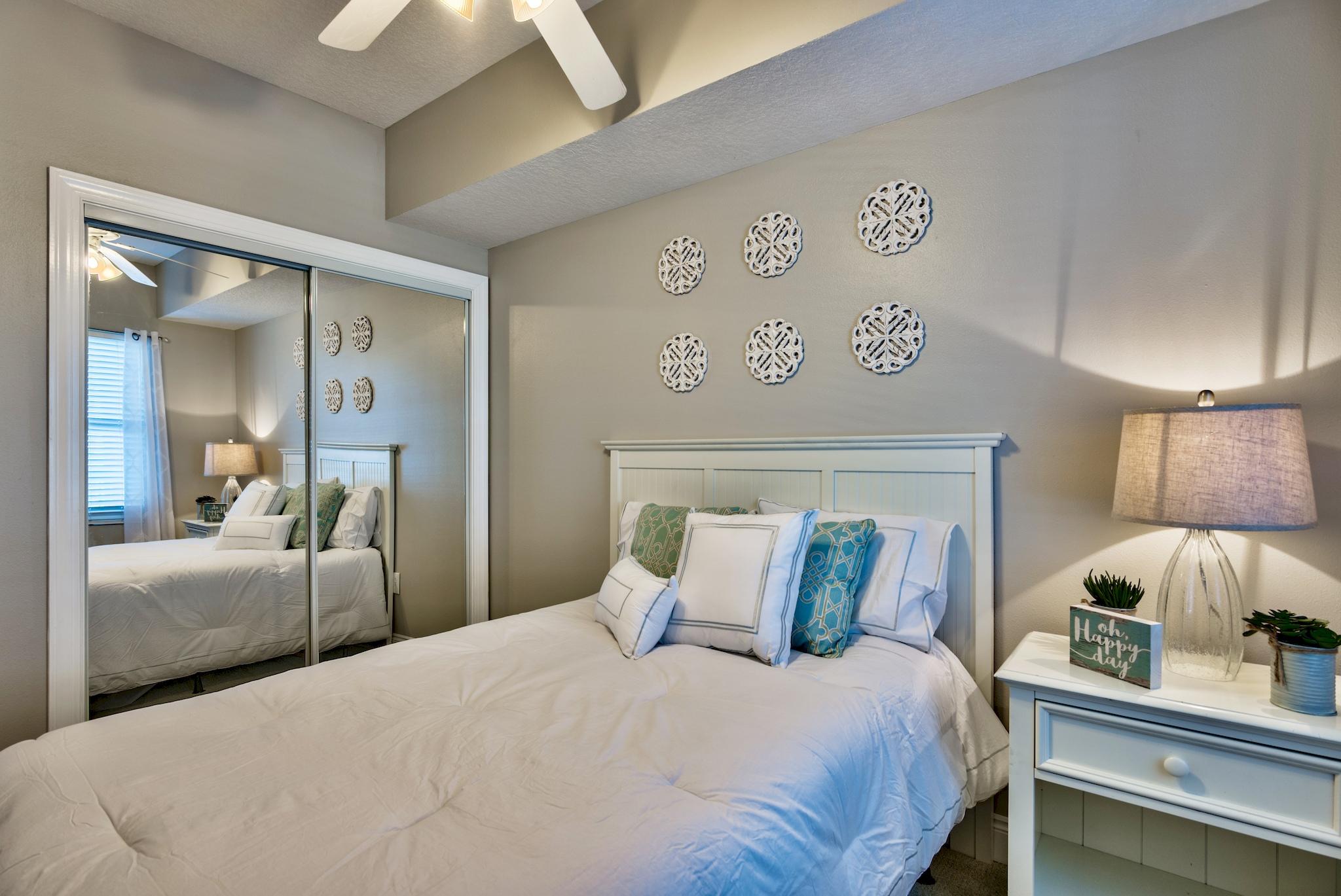 PALAZZO CONDOMINIUMS - Residential