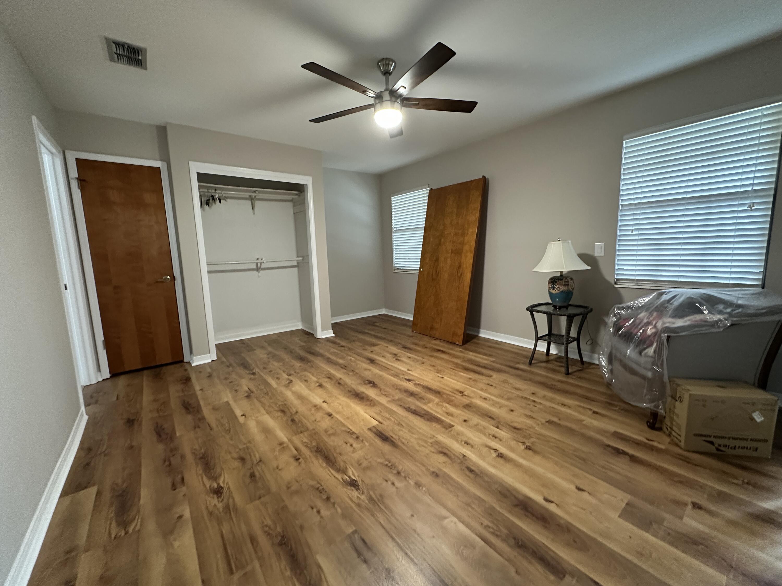 SHARON POINT ESTATES - Residential Lease