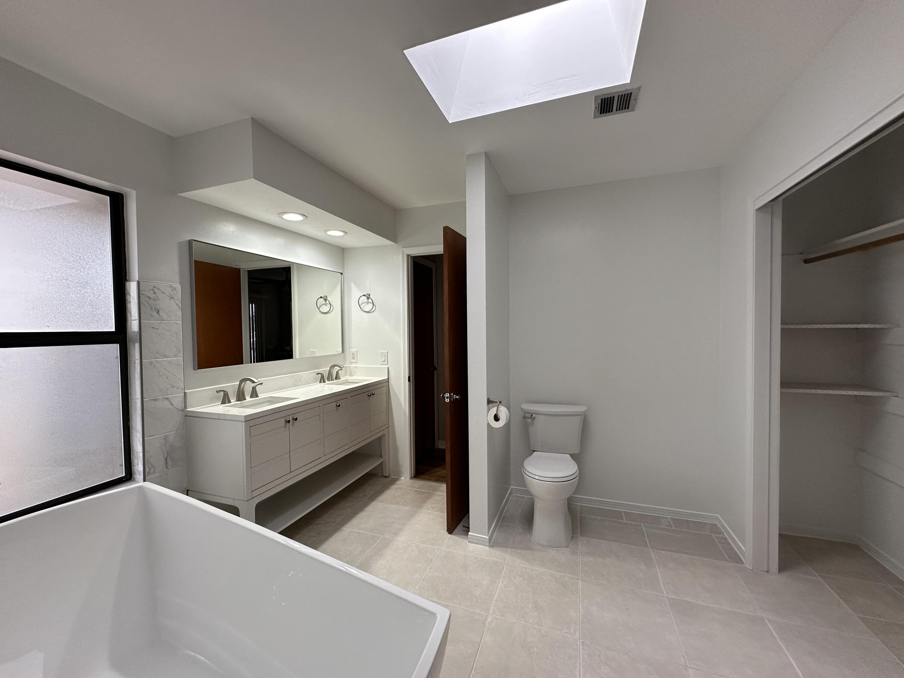 SHARON POINT ESTATES - Residential Lease