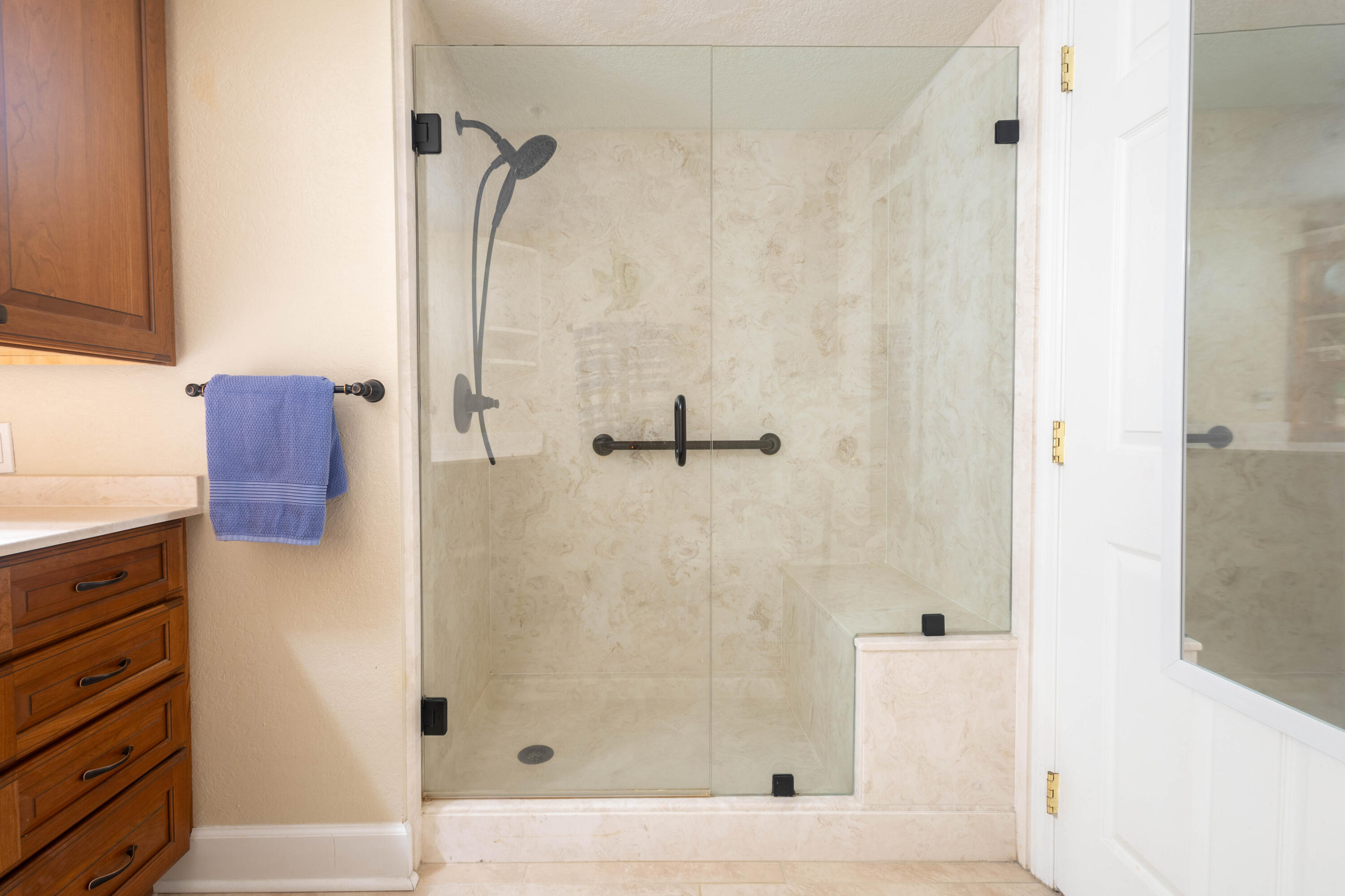 ISLANDER BEACH RESORT PH 2 - Residential