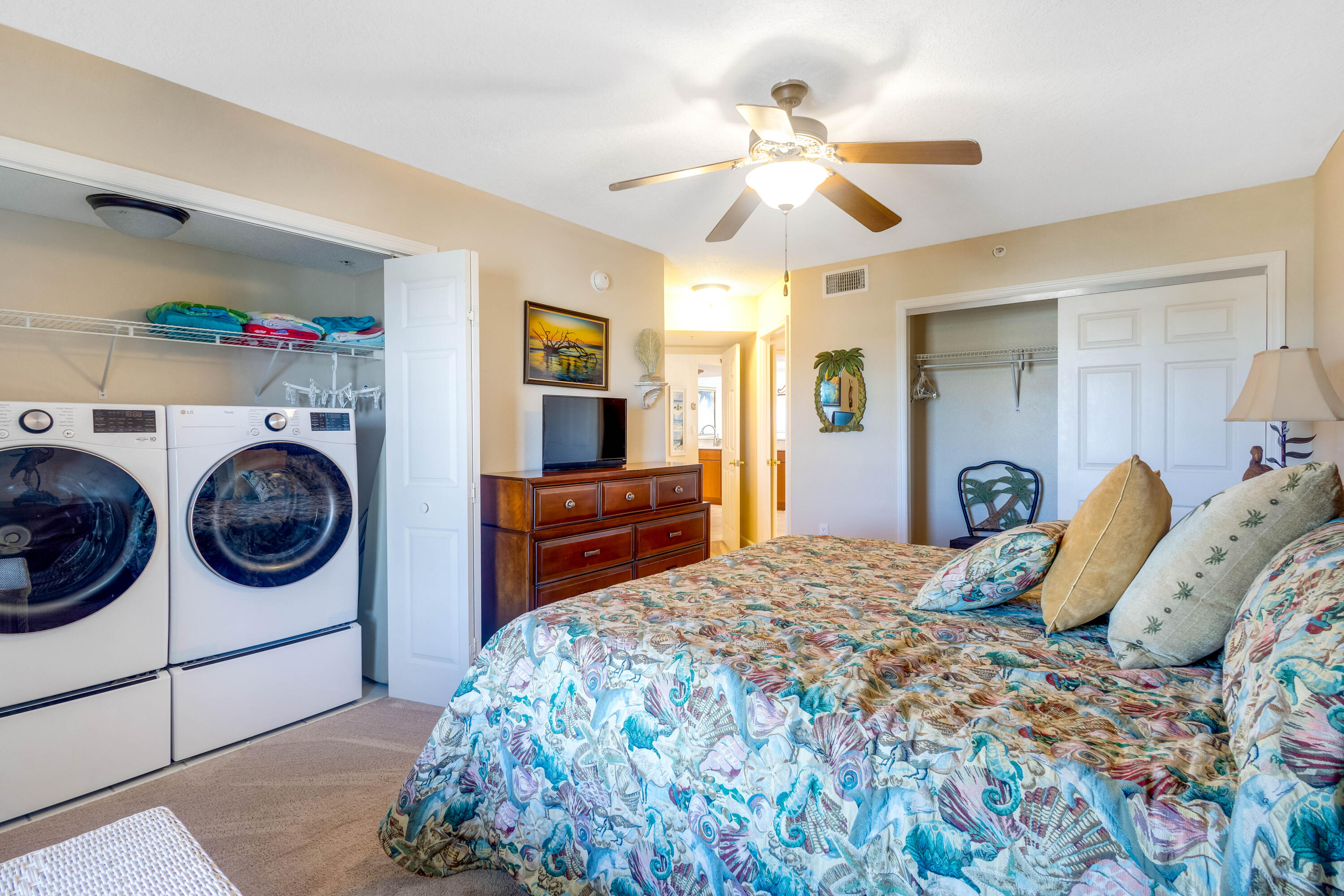 ISLANDER BEACH RESORT PH 2 - Residential