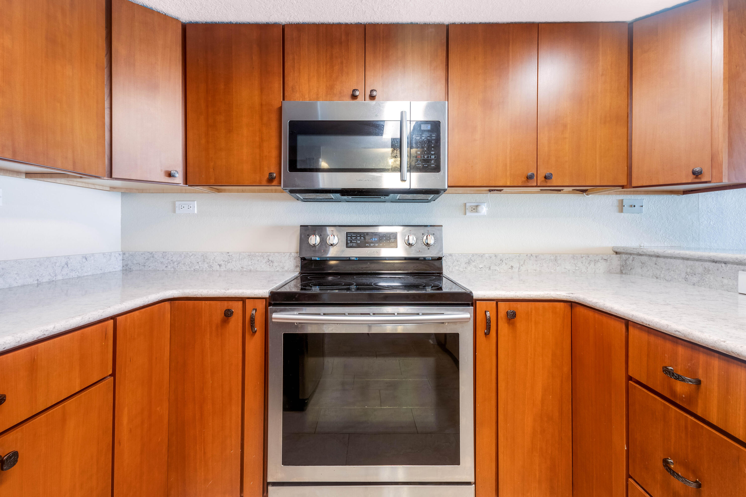 ISLANDER BEACH RESORT PH 2 - Residential