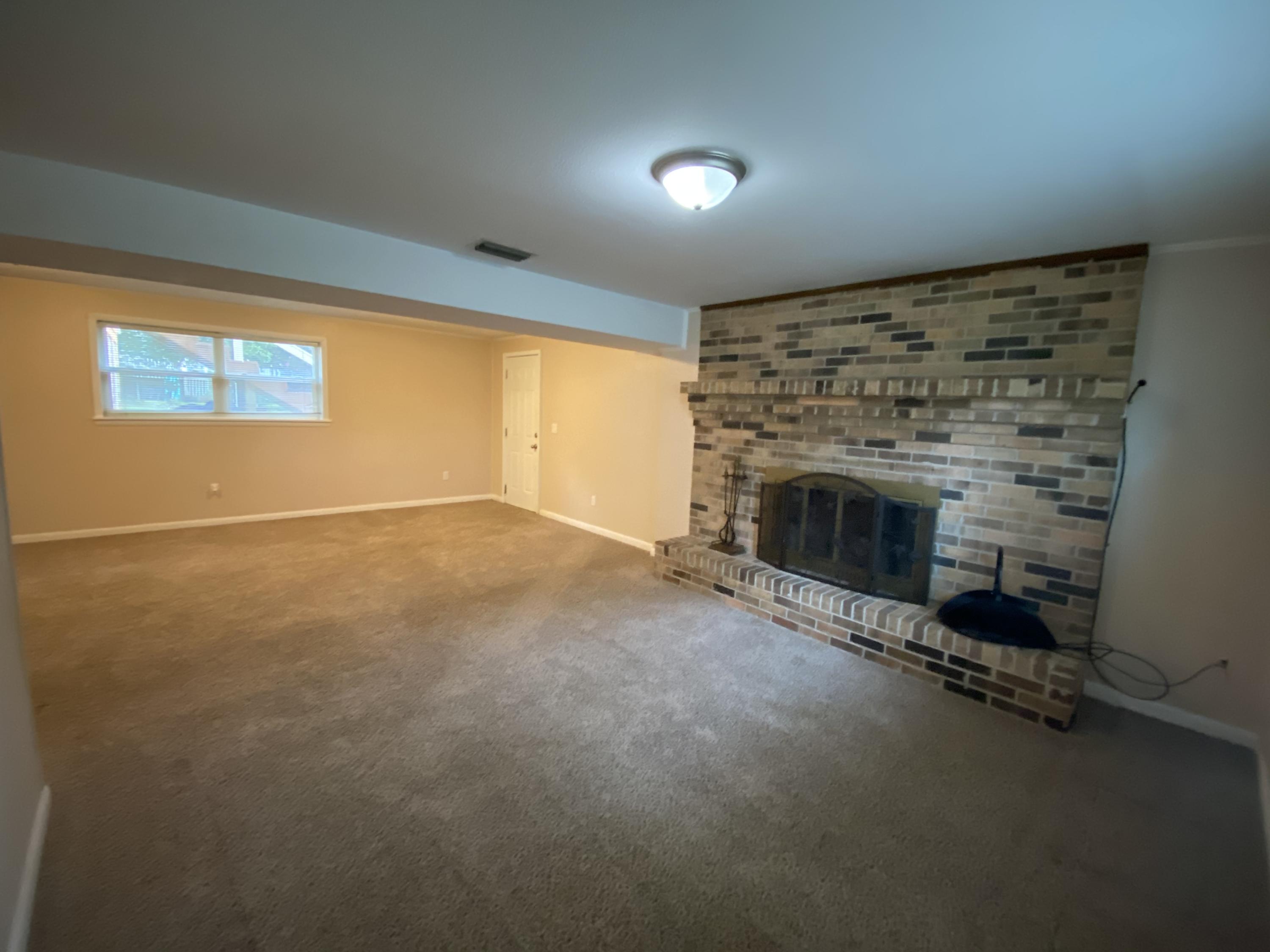 CHELSEA WOODS - Residential