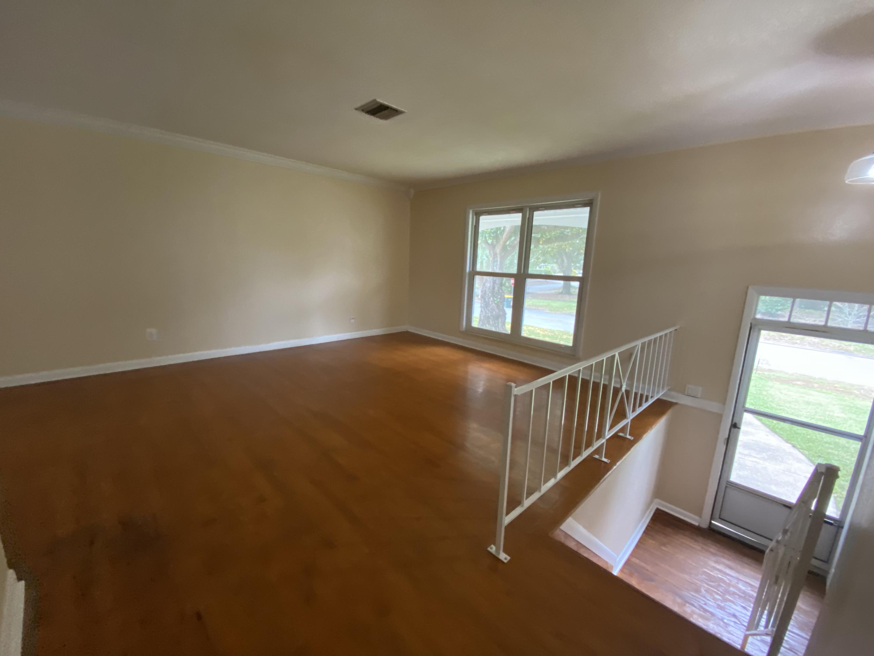 CHELSEA WOODS - Residential