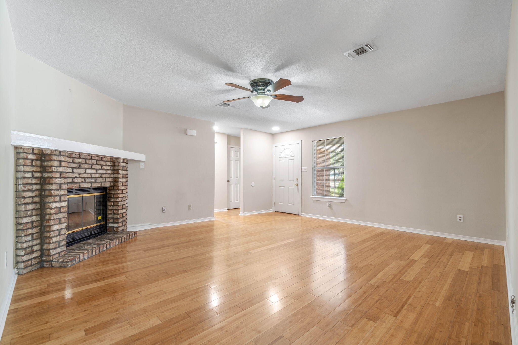 WYNNEHAVEN BEACH ESTATES - Residential