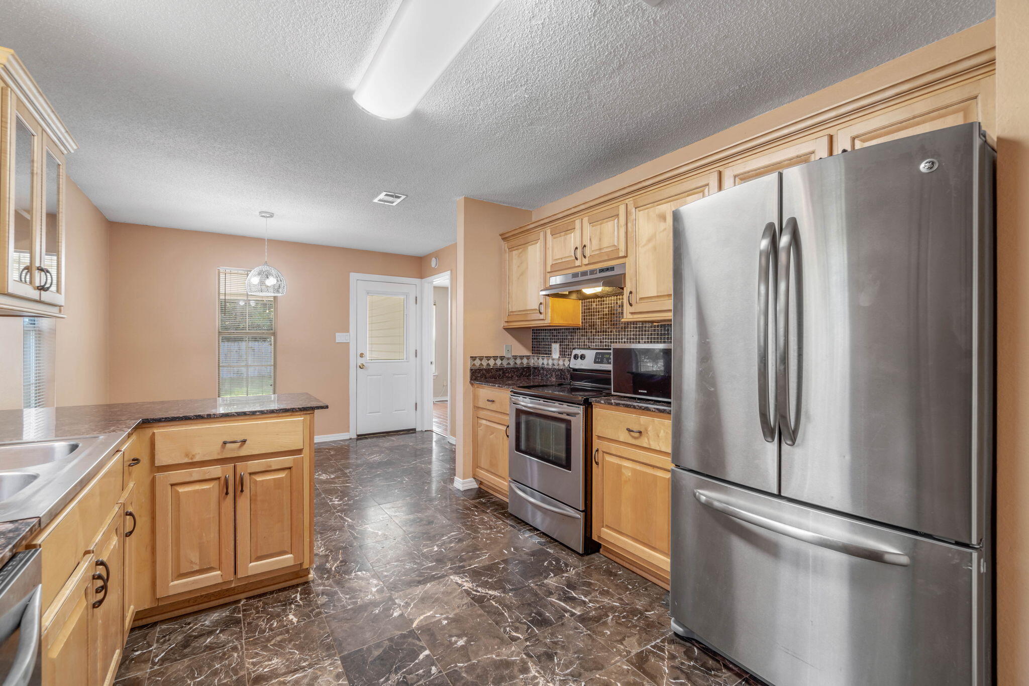 WYNNEHAVEN BEACH ESTATES - Residential