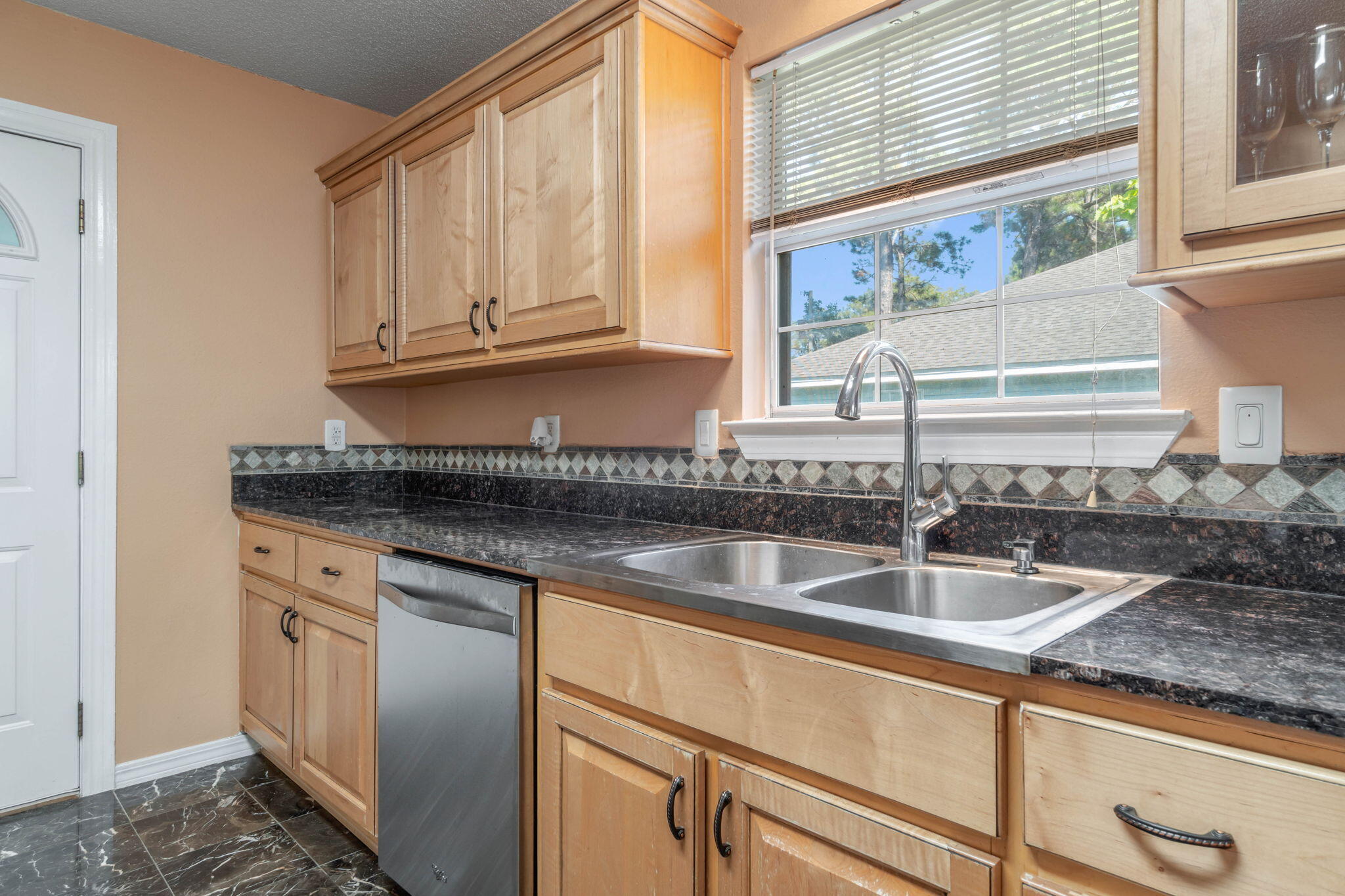 WYNNEHAVEN BEACH ESTATES - Residential