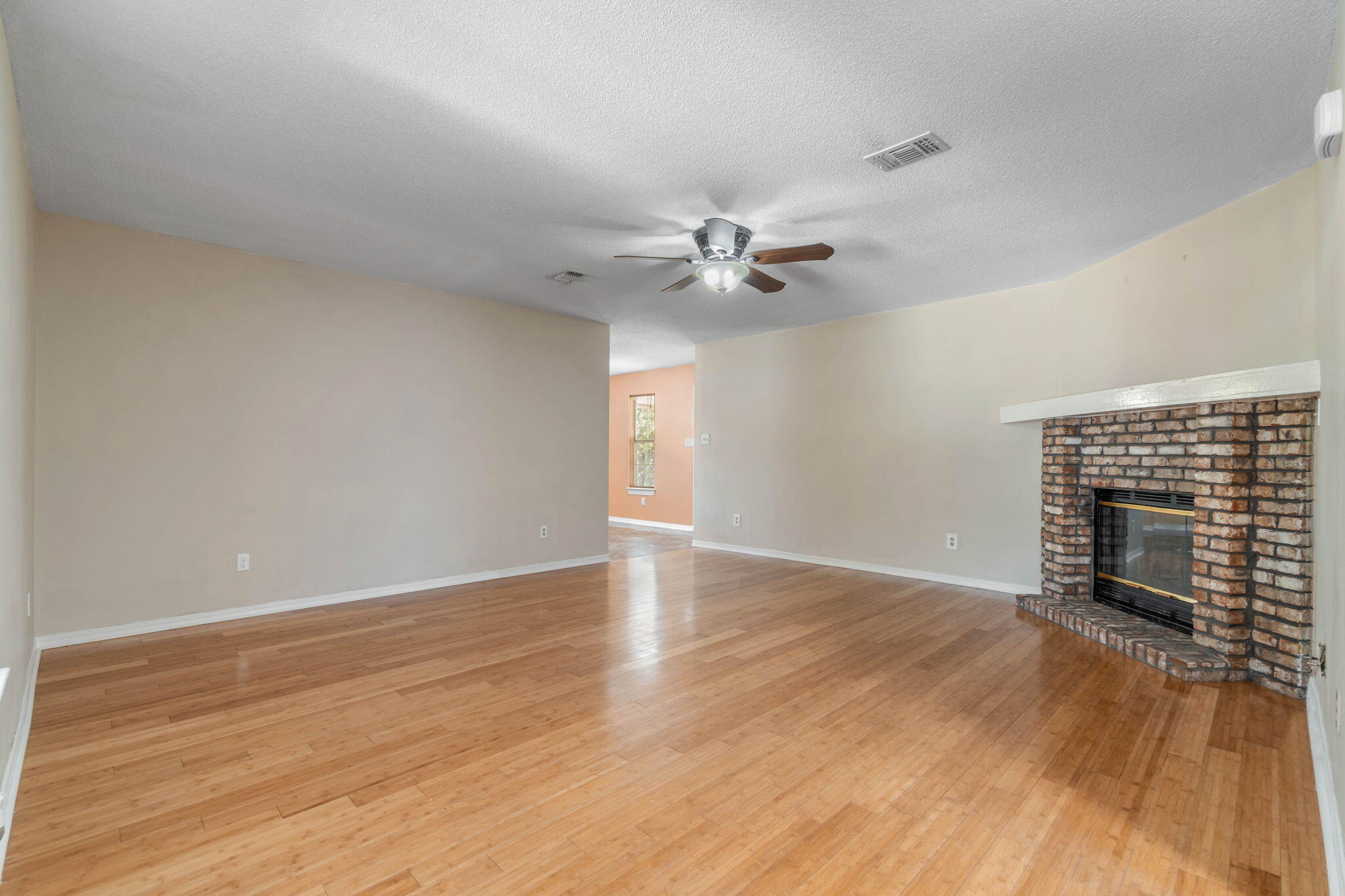 WYNNEHAVEN BEACH ESTATES - Residential