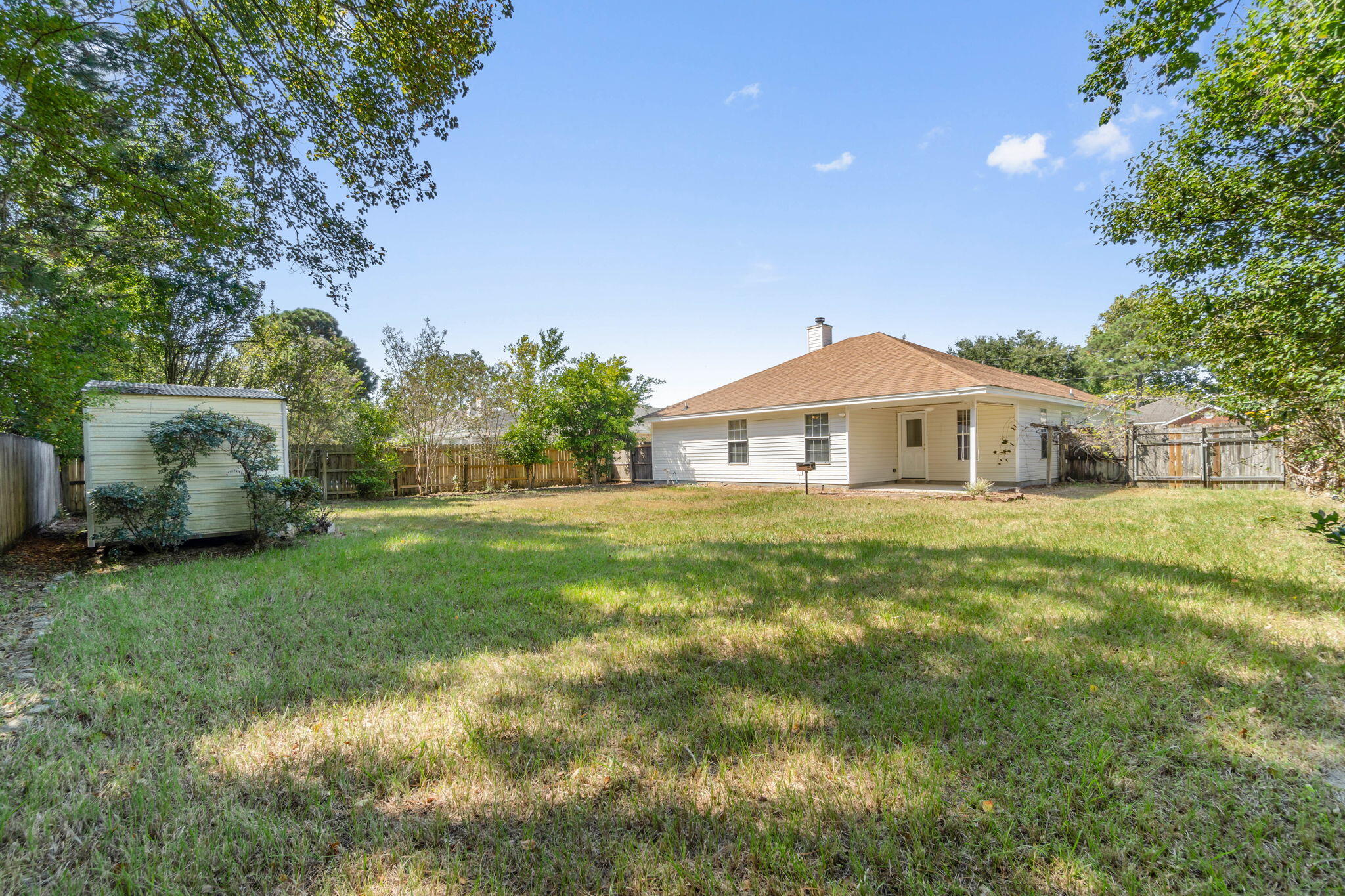 WYNNEHAVEN BEACH ESTATES - Residential