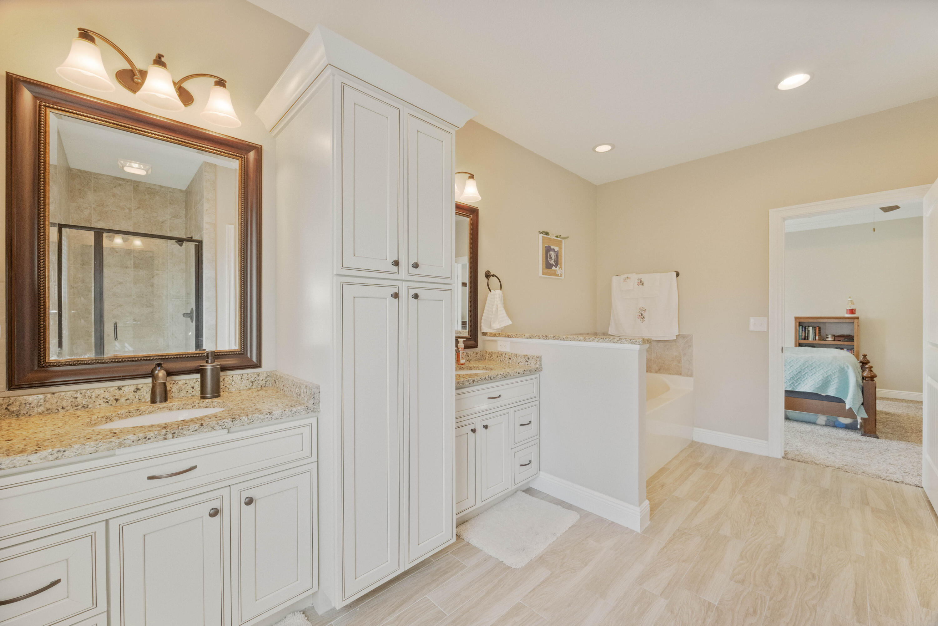 THE OVERLOOK AT CHESTNUT RIDGE - Residential