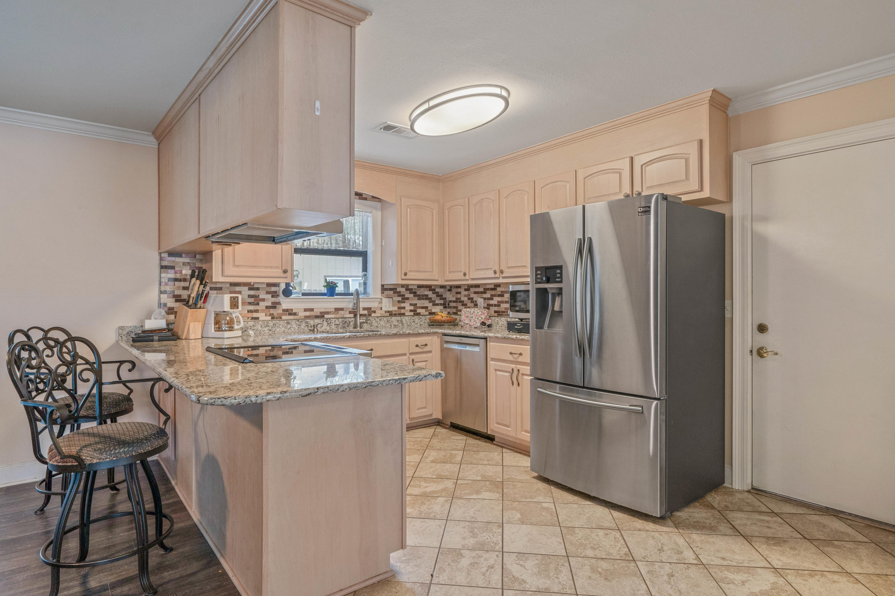 PALM EST UNIT #4 - Residential