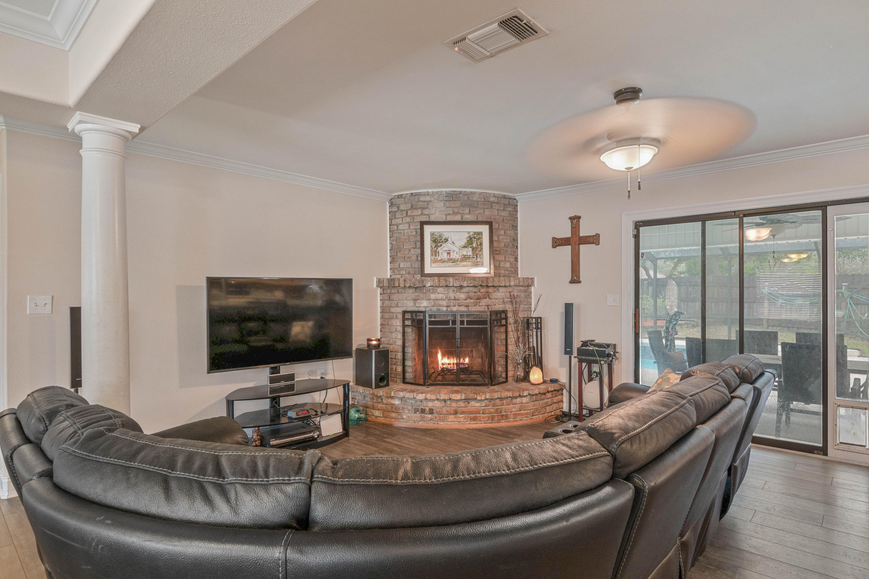 PALM EST UNIT #4 - Residential