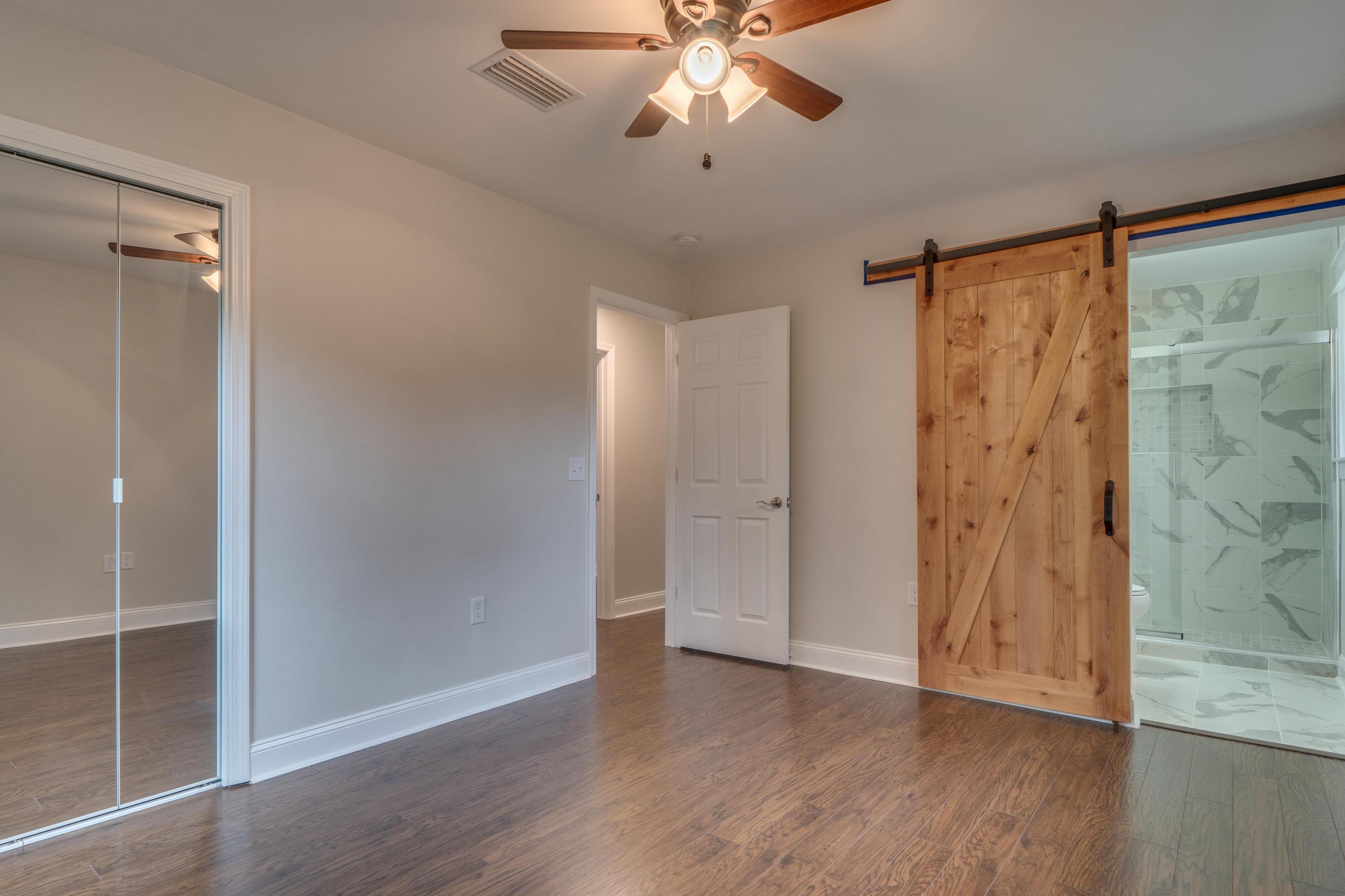 ELLIOTTS POINT 8TH ADDN - Residential