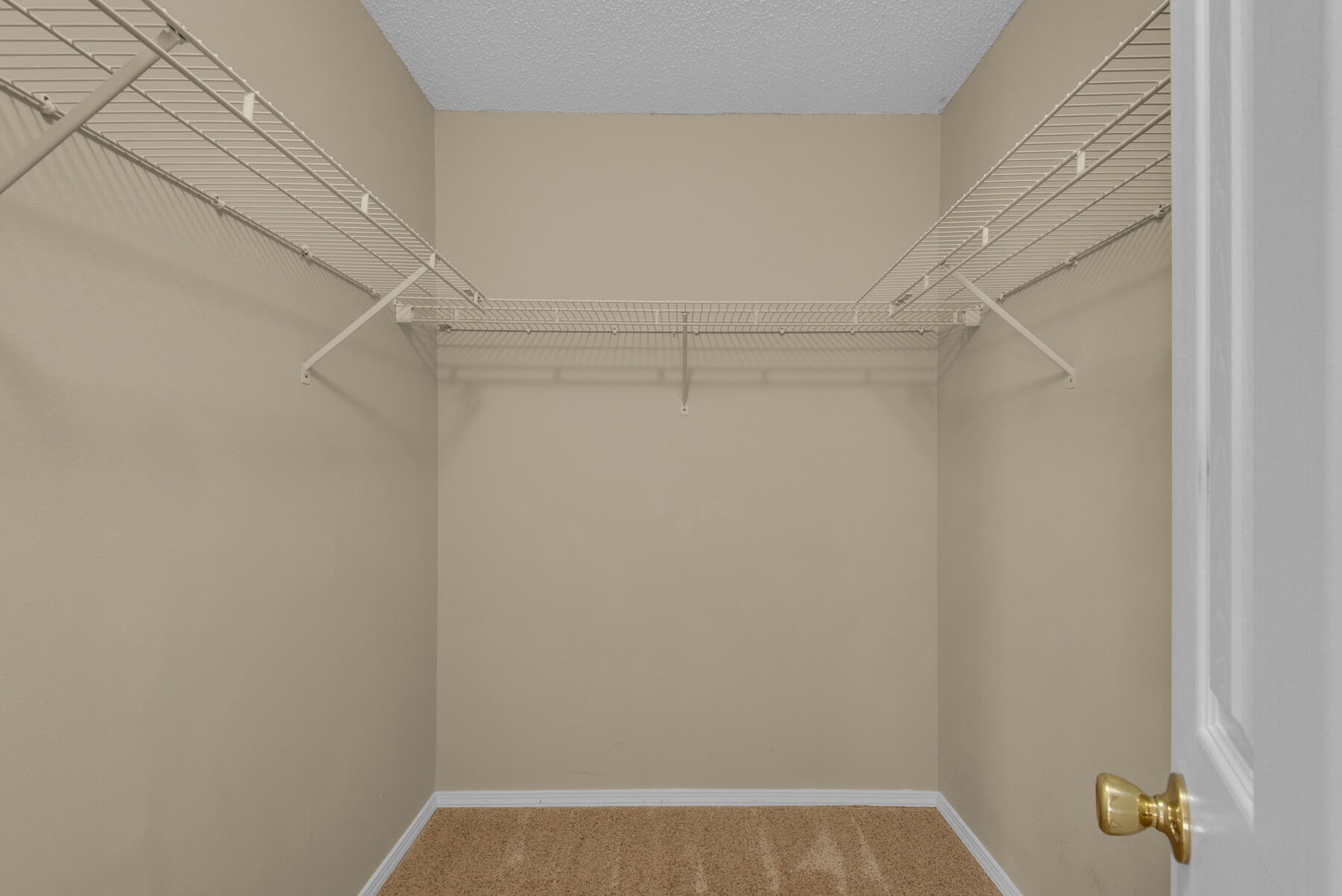 PARKWOOD SQUARE PH 2 - Residential