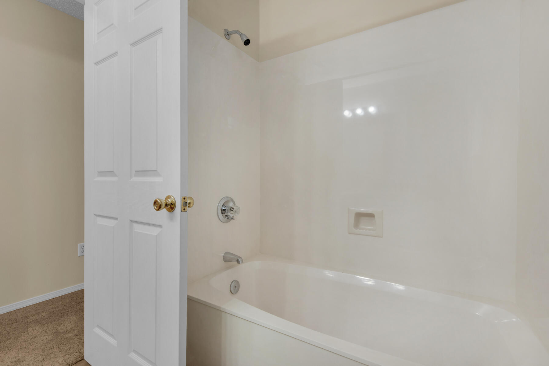 PARKWOOD SQUARE PH 2 - Residential