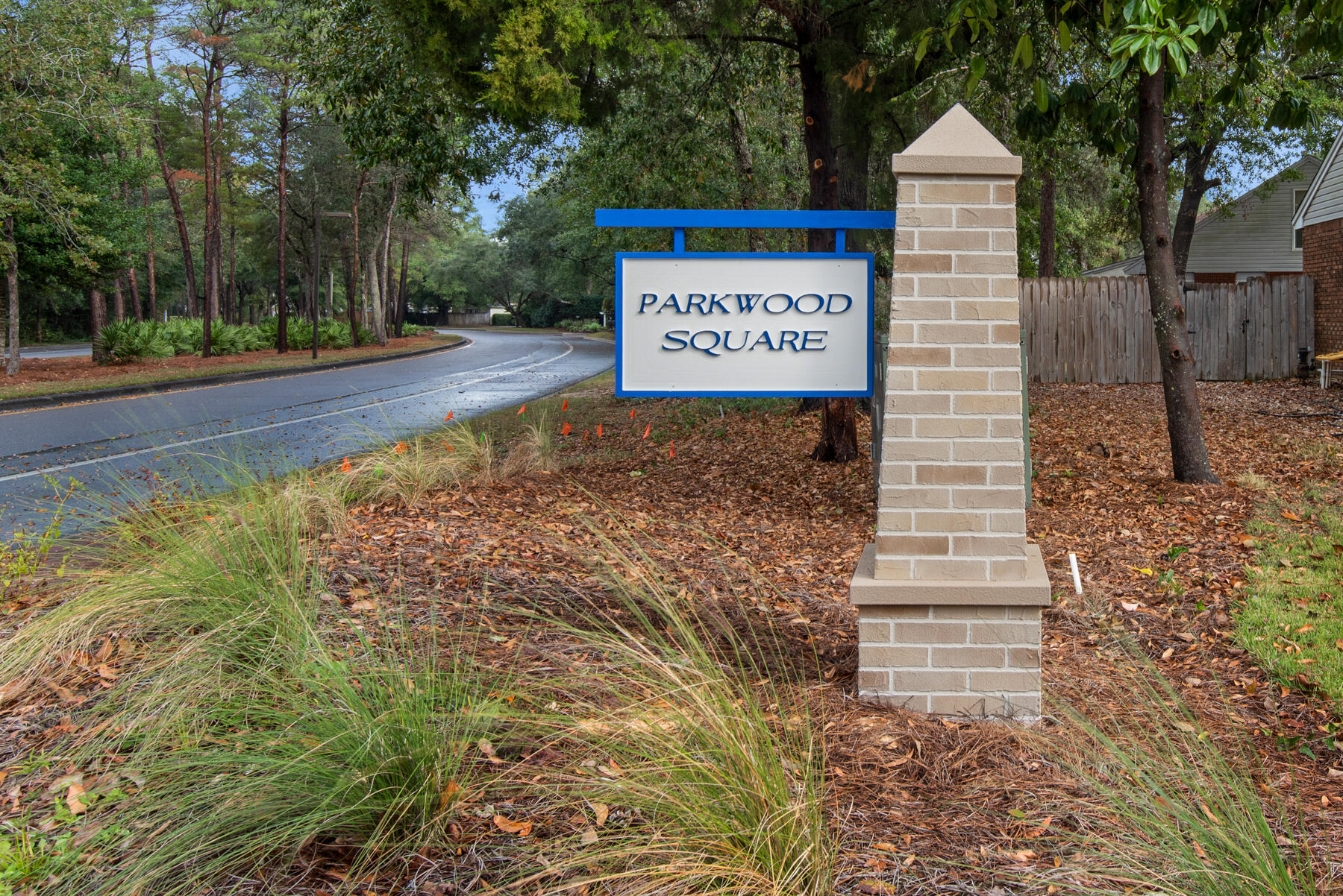 PARKWOOD SQUARE PH 2 - Residential