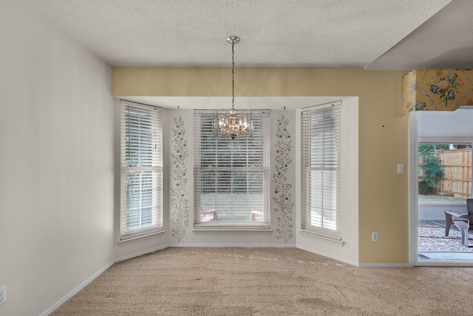 PARKWOOD SQUARE PH 2 - Residential