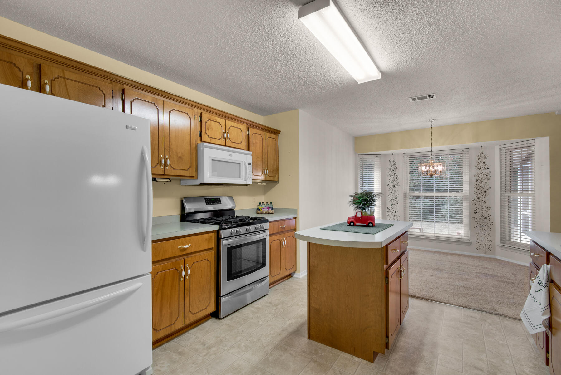 PARKWOOD SQUARE PH 2 - Residential