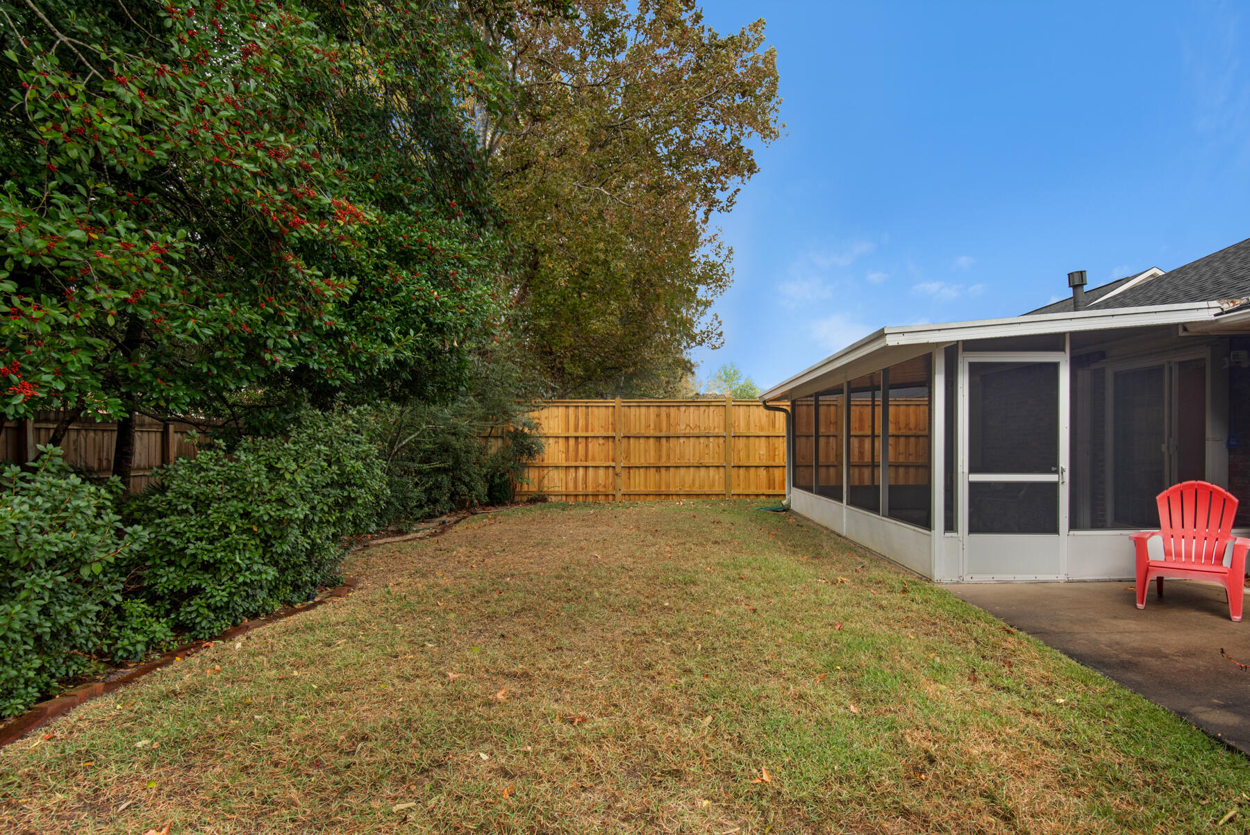 PARKWOOD SQUARE PH 2 - Residential
