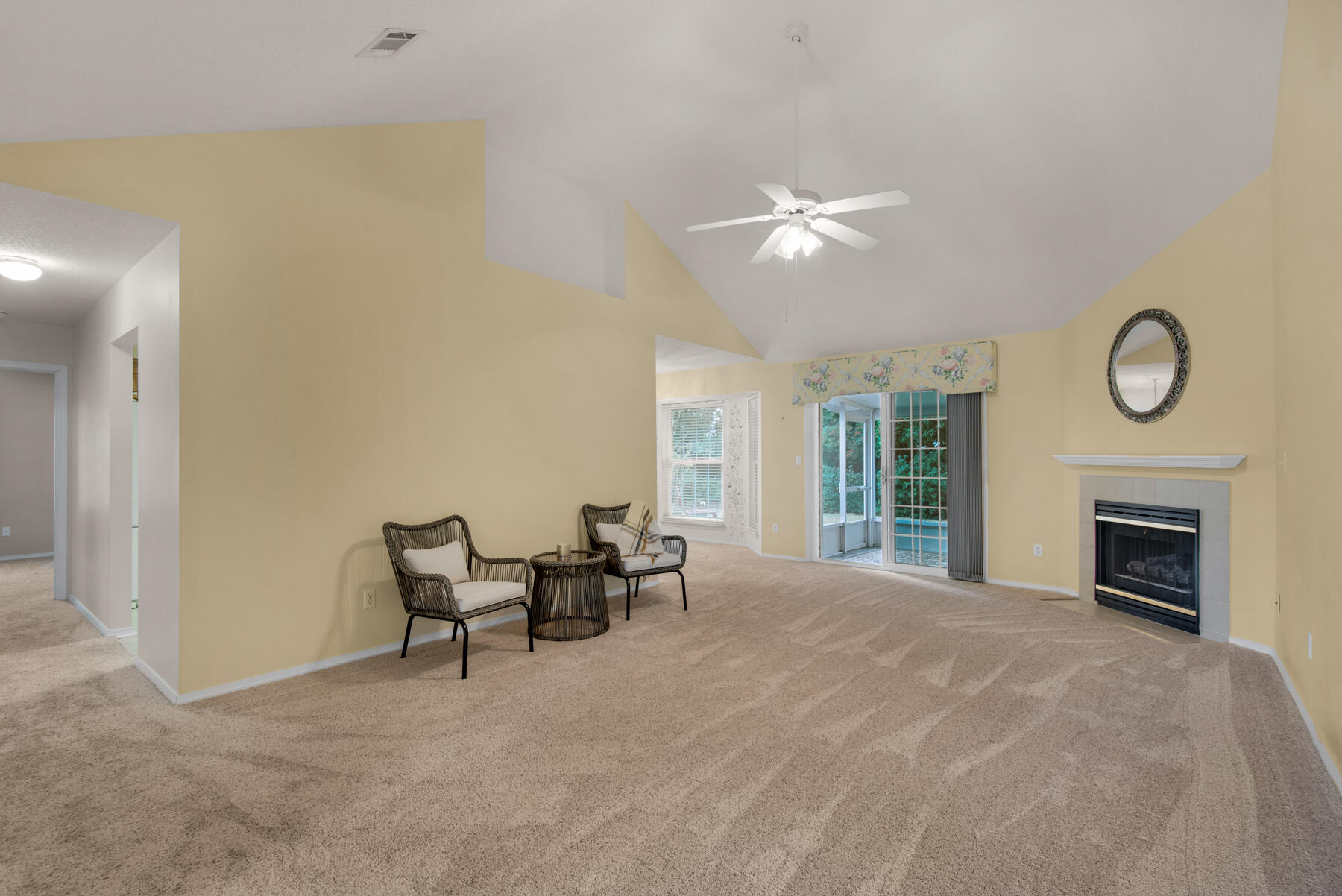 PARKWOOD SQUARE PH 2 - Residential