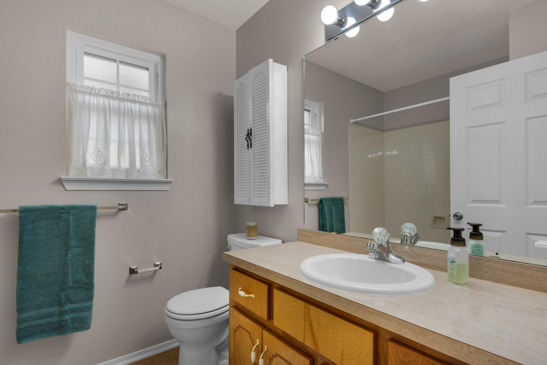 PARKWOOD SQUARE PH 2 - Residential