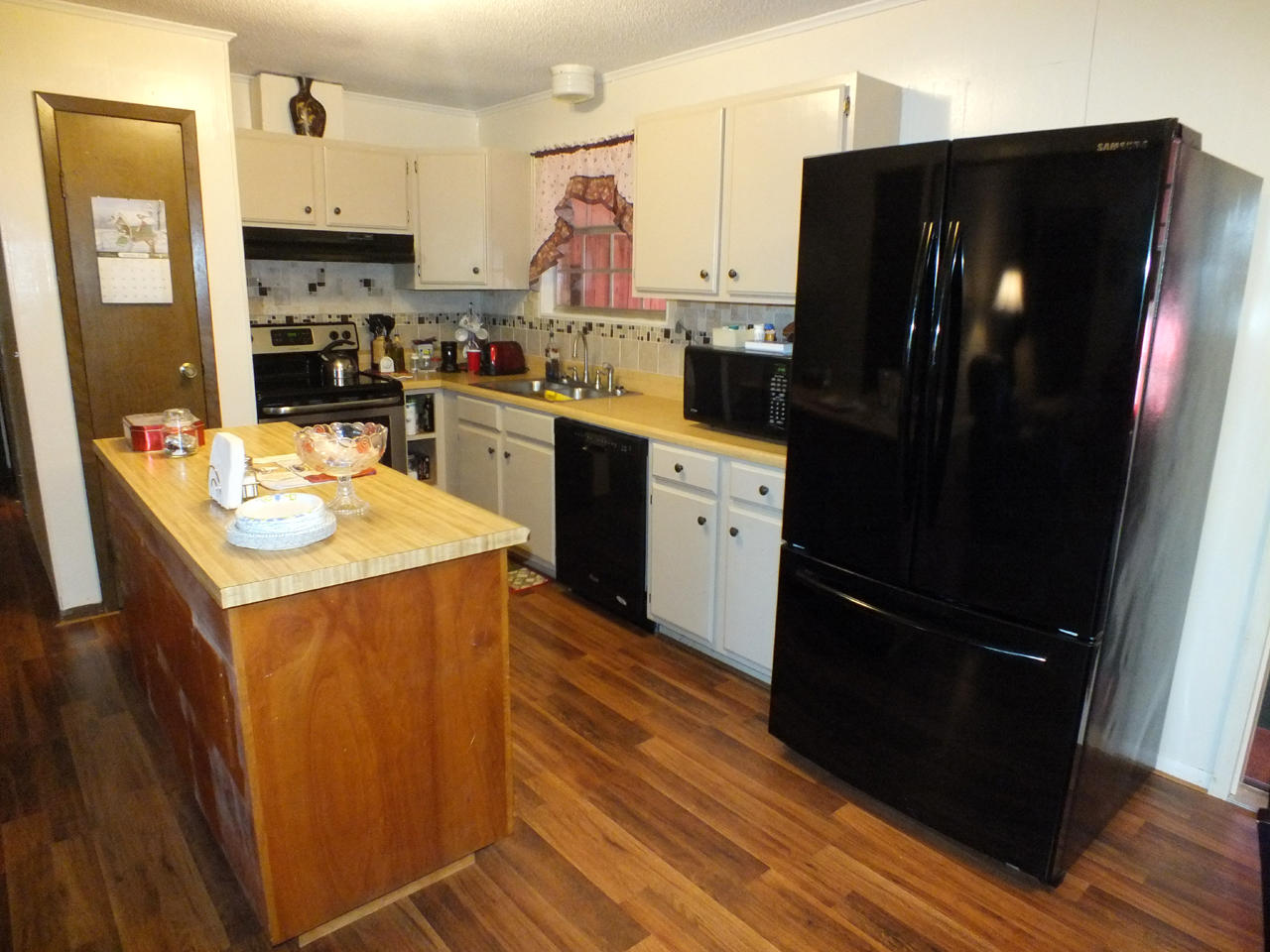 Ten Lakes Estates Unit 1 - Residential