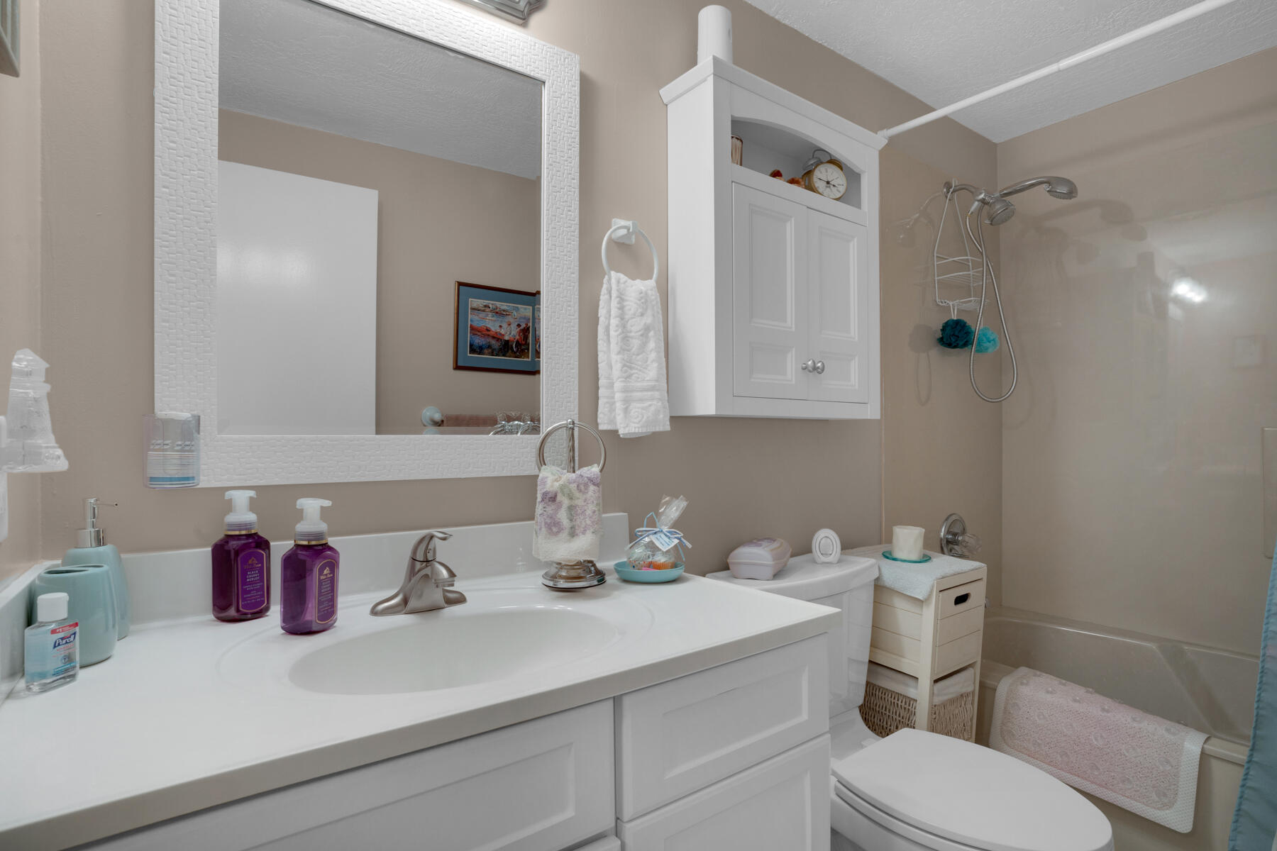 TWO HUNDRED WEST CONDO - Residential