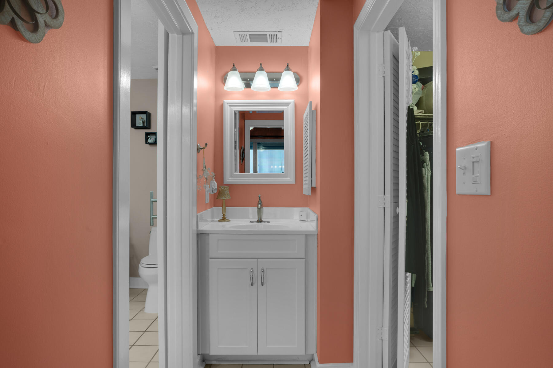 TWO HUNDRED WEST CONDO - Residential