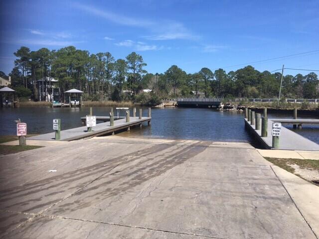 Cessna Village - Residential