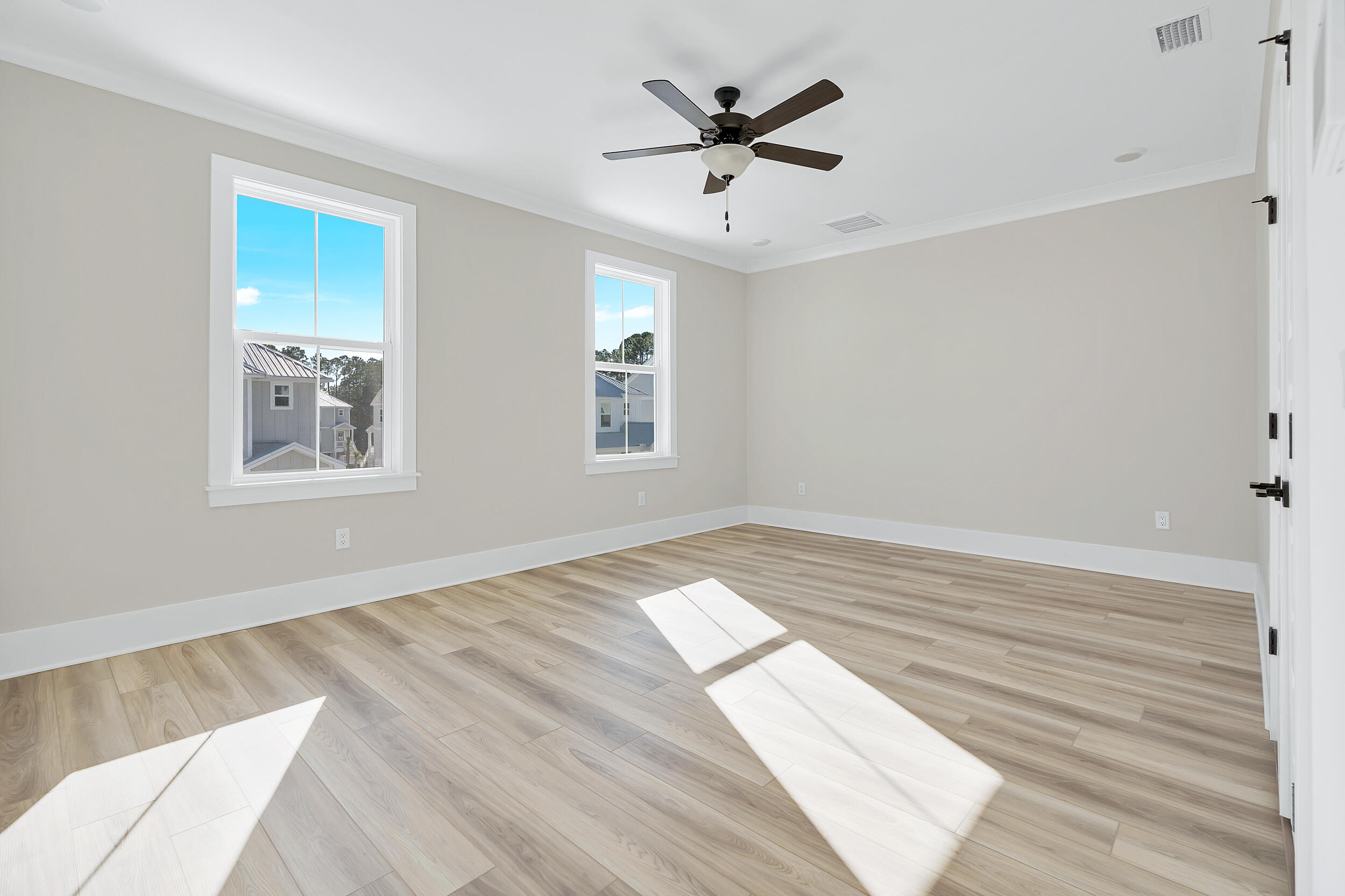 Cessna Village - Residential