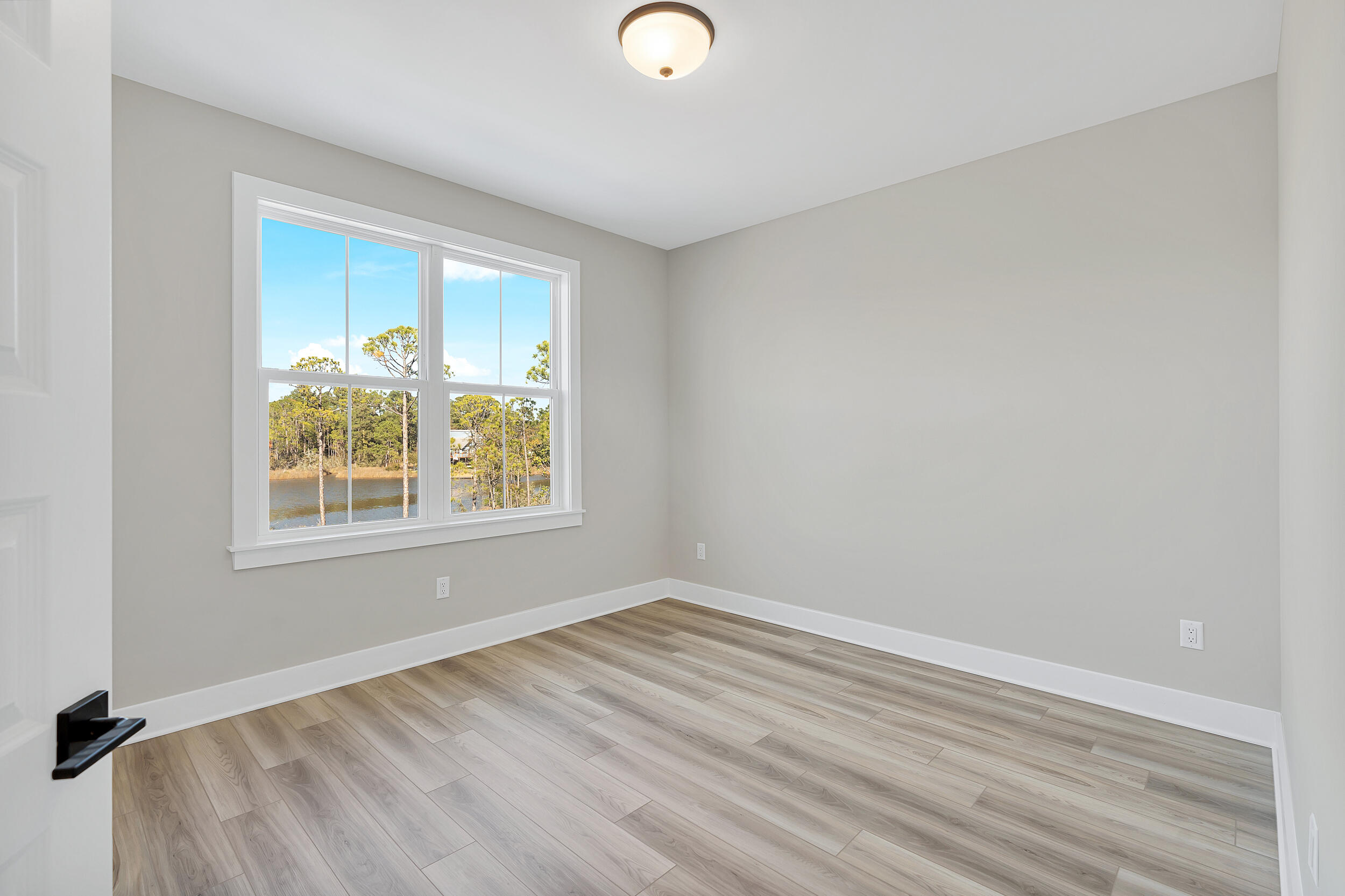 Cessna Village - Residential