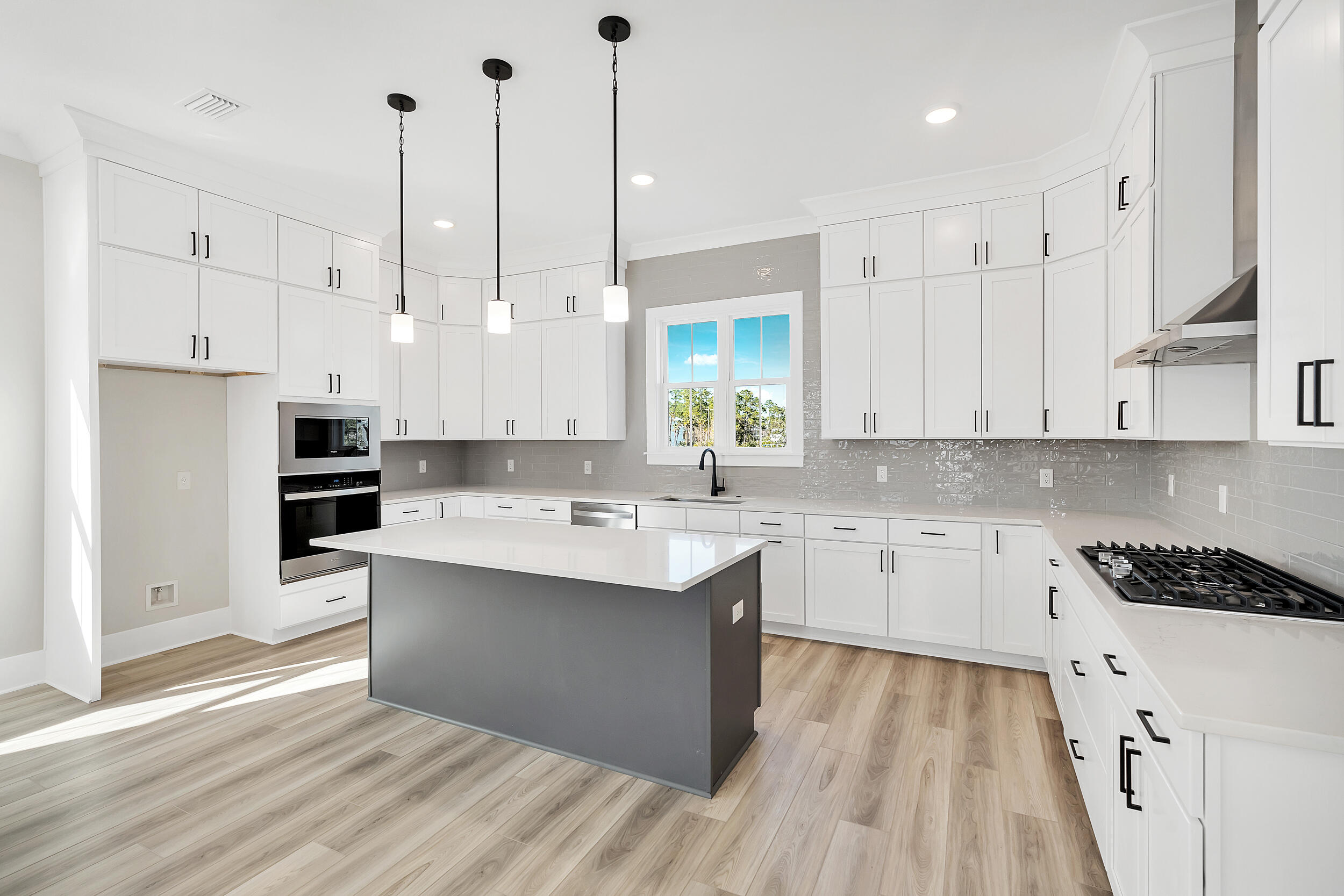 Cessna Village - Residential