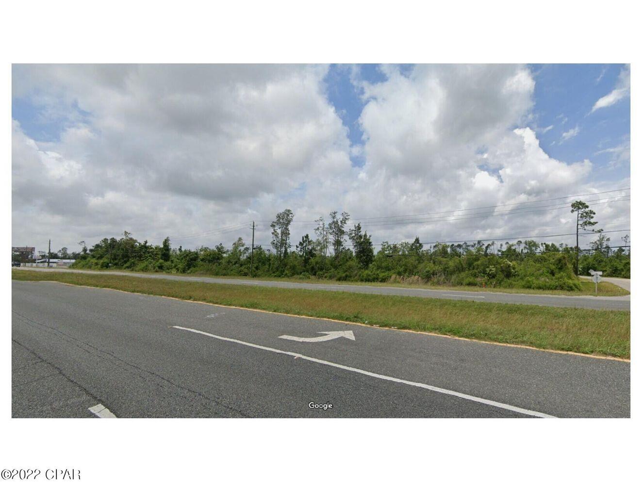 NO RECORDED SUBDIVISION - Land