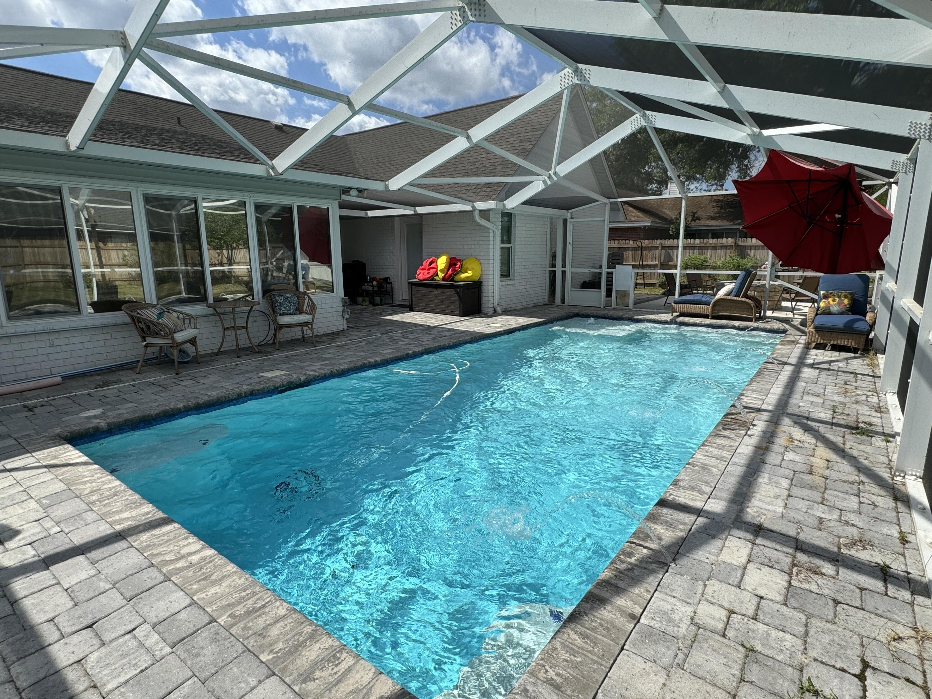 KINGS ROAD - Residential