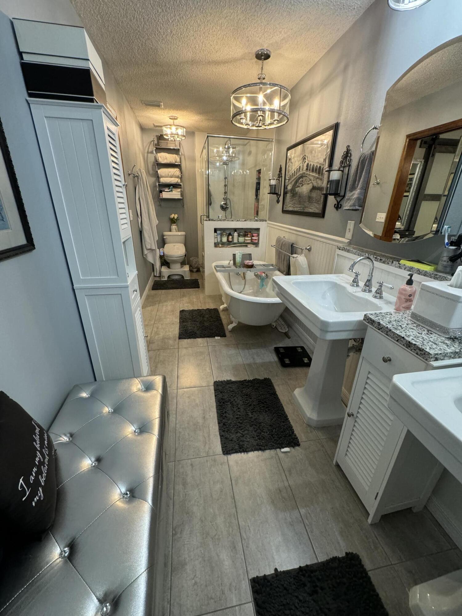 KINGS ROAD - Residential