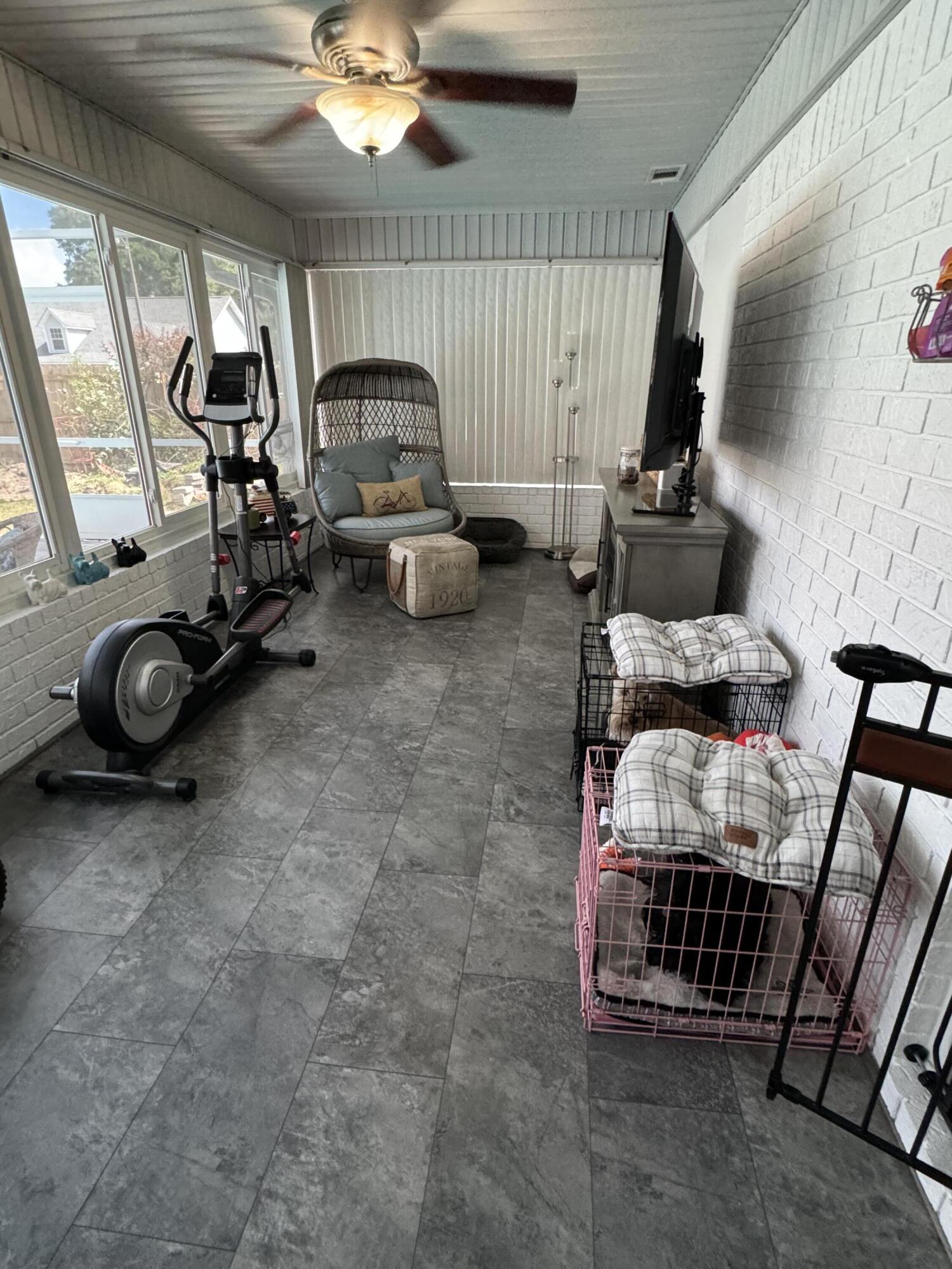 KINGS ROAD - Residential