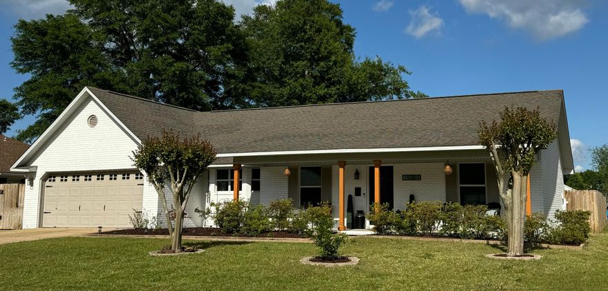 Discover the luxury and comfort in this 3/2 brick pool home on corner lot in highly desired Westchester in Kings Road! Remodeled kitchen boasts LG noir stainless appliances, gas LG double oven/gas range,matching hood, Kohler Hartland cast iron sink with cutting board, dual stainless basin racks & granite countertops. The Farmhouse granite island and barstools are perfect for quick meals in the kitchen. A priceless feature of this exquisite property is the primary suite featuring a vintage clawfoot tub from East Hill Victorian, separate standup shower with glass tile, built in bench seat, Schluter kerdi-line drain and waterfall shower system. Kohler arched medicine cabinets mirrored inside and out. Rinnai tankless gas water heater. A/C unit-2020 Reme-Halo Zero whole home Duct Air Purifier. Discover the luxury and comfort in this 3/2 brick pool home on corner lot in highly desired Westchester in Kings Road! The remodeled kitchen and heart of the home boasts LG noir stainless appliances, gas LG double oven/gas range and matching hood, Kohler Hartland cast iron sink with cutting board, dual stainless basin racks and granite countertops. The Farmhouse barndoor island with matching granite and barstools is perfect for quick meals in the kitchen. A priceless feature of this exquisite property is the primary suite. Featuring a vintage clawfoot tub from East Hill Victorian with separate standup shower with glass tile, built in bench seat, Schluter kerdi-line drain and waterfall shower system with handheld sprayer. Kohler arched medicine cabinets mirrored both inside and out provide storage above the dual vintage pedestal sinks from Thomasville farmhouse. The meticulously crafted walk in closet with custom chandlier and built in shelving system provides generous storage while offering a seamless blend of functionality and glamour. Step outside to experience resort-style living in your own backyard through the private courtyard to the Gunite, gas heated pool with salt generator and bird cage surround. Enjoy viewing the fruit trees in the backyard from the heated and cooled sunroom with tinted windows. Rinnai tankless gas water heater. High efficiency A/C unit replaced in 2020 with Reme-Halo Zero whole home Duct Air Purifier. Zoned Lipscomb Elementary, Ransom Middle and Tate High School.