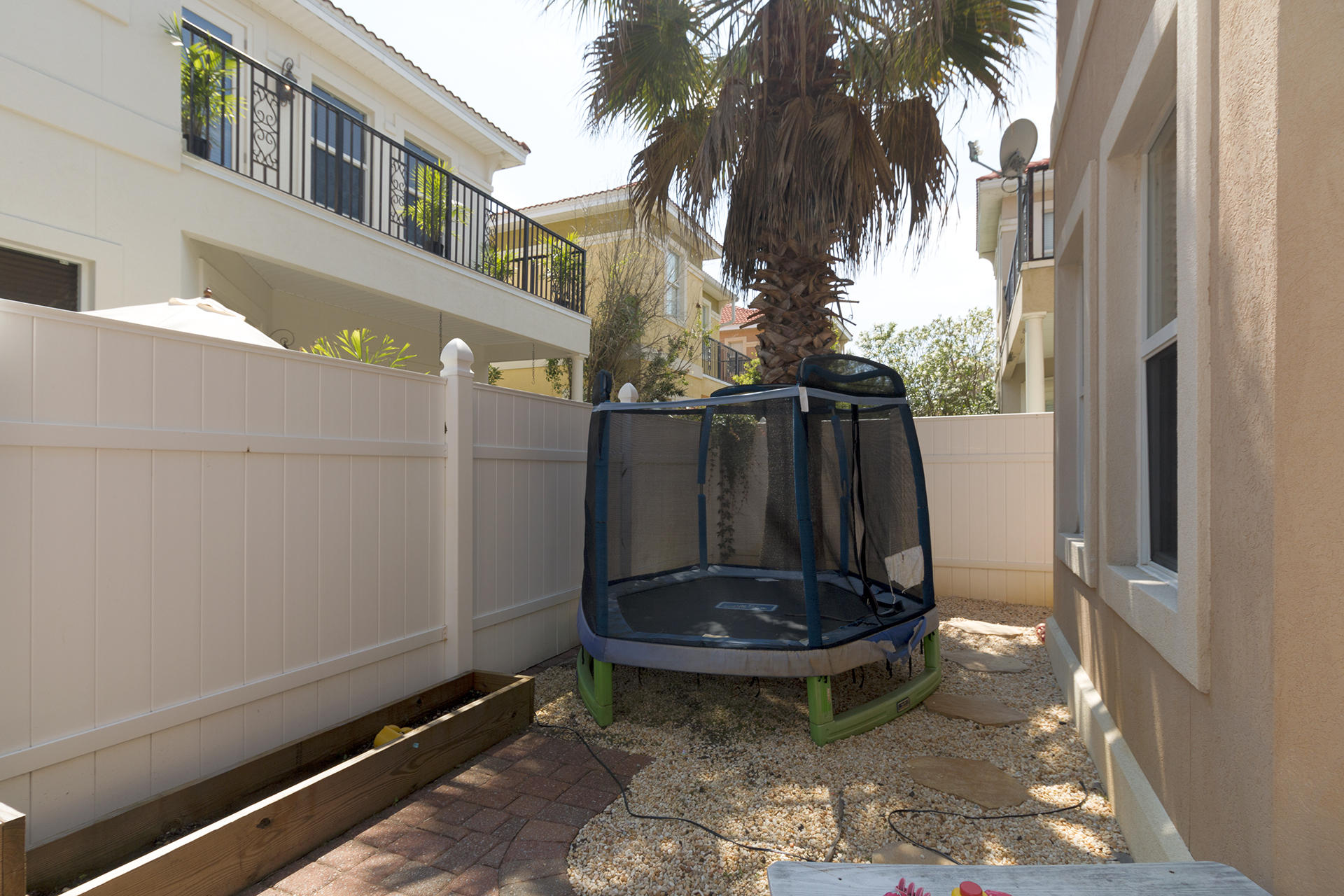 CALUSA BAY S/D - Residential