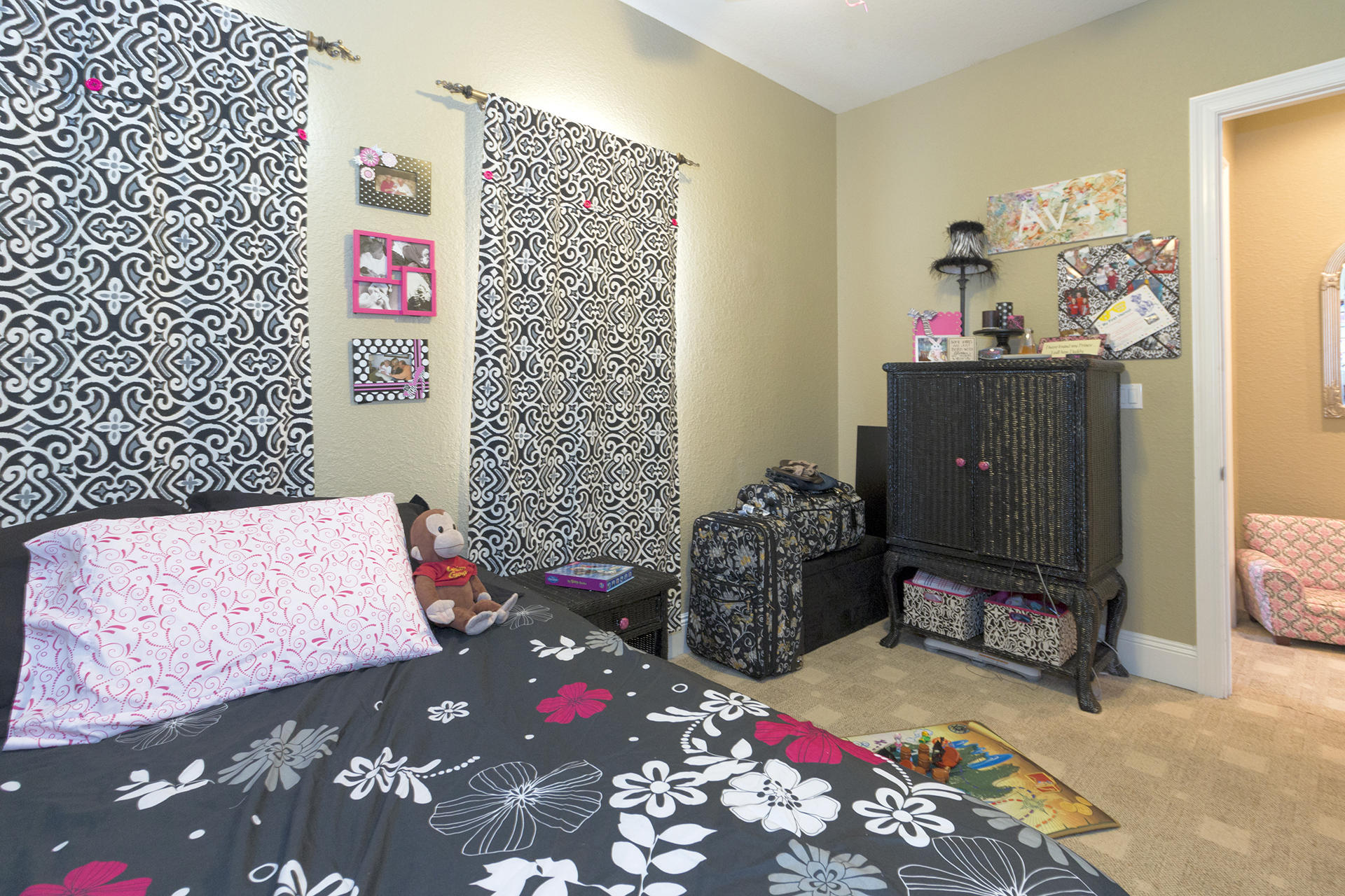 CALUSA BAY S/D - Residential