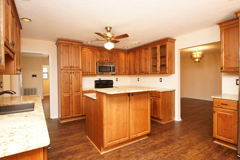 ST ANDREWS EAST BLUEWATER BAY - Residential