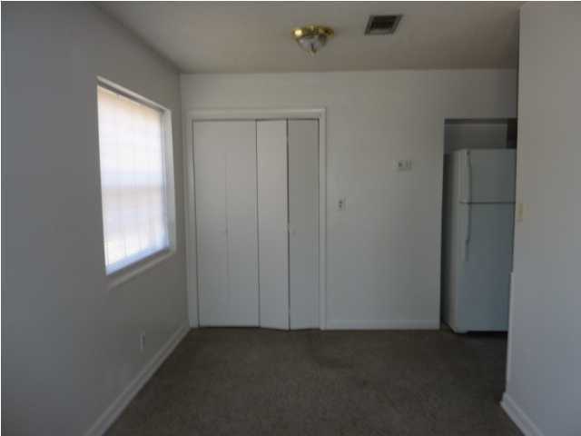 BRYN MAWR PARK 1ST ADDN - Residential Lease