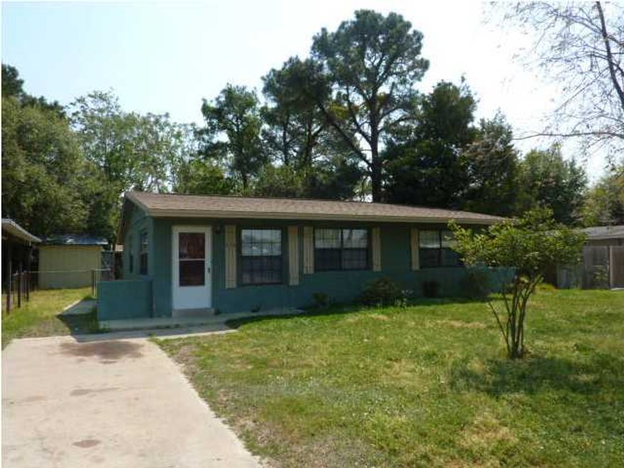 Freshly painted 3 bedroom 1 bath home. Located close to Santa Rosa Mall. Covered parking area. Storage sheds. Large back yard.