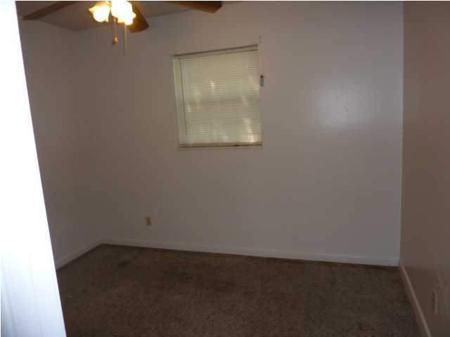 BRYN MAWR PARK 1ST ADDN - Residential Lease