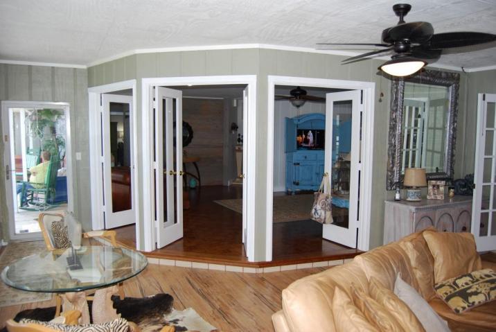 GREY MOSS POINT - Residential