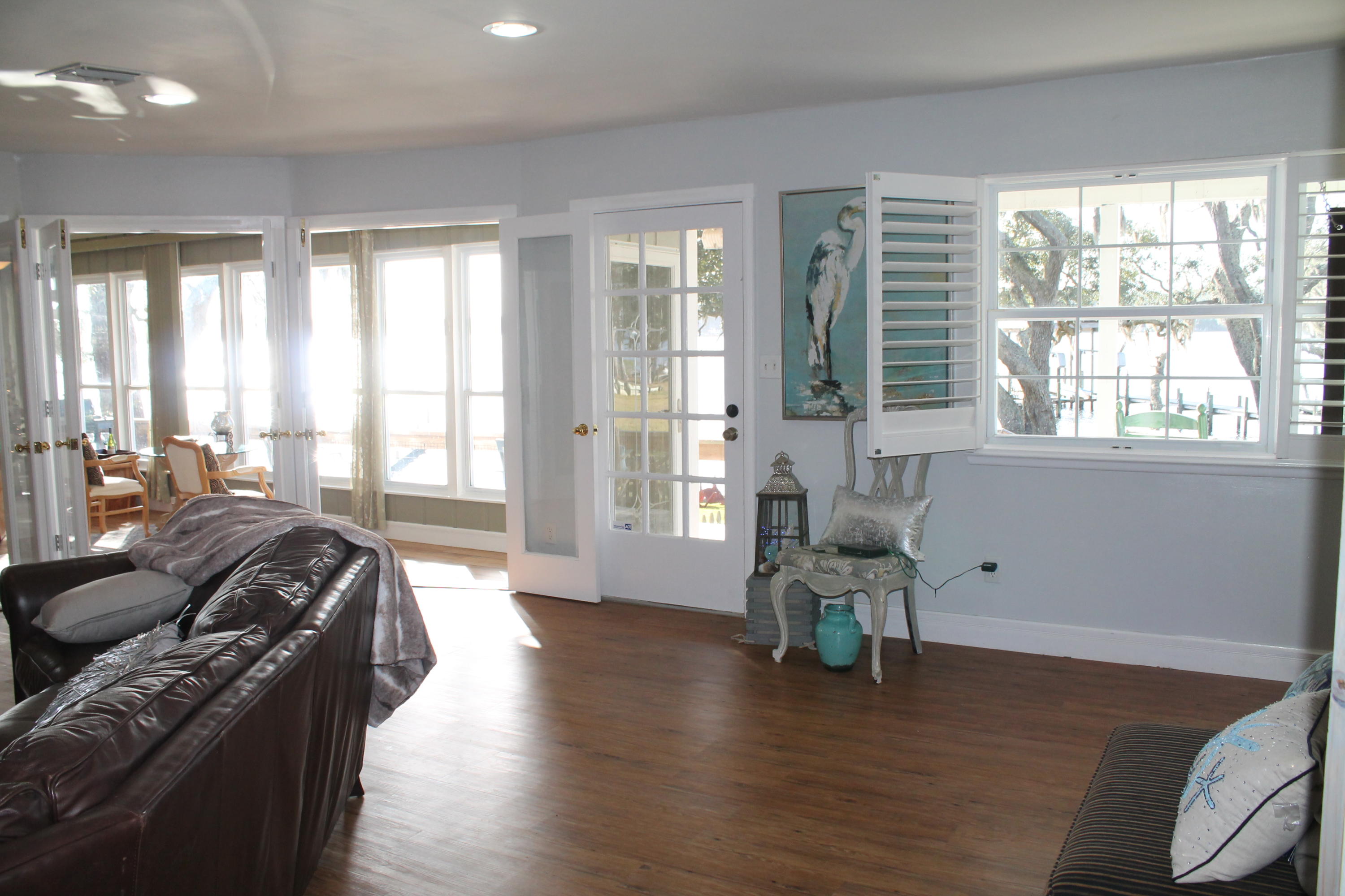 GREY MOSS POINT - Residential