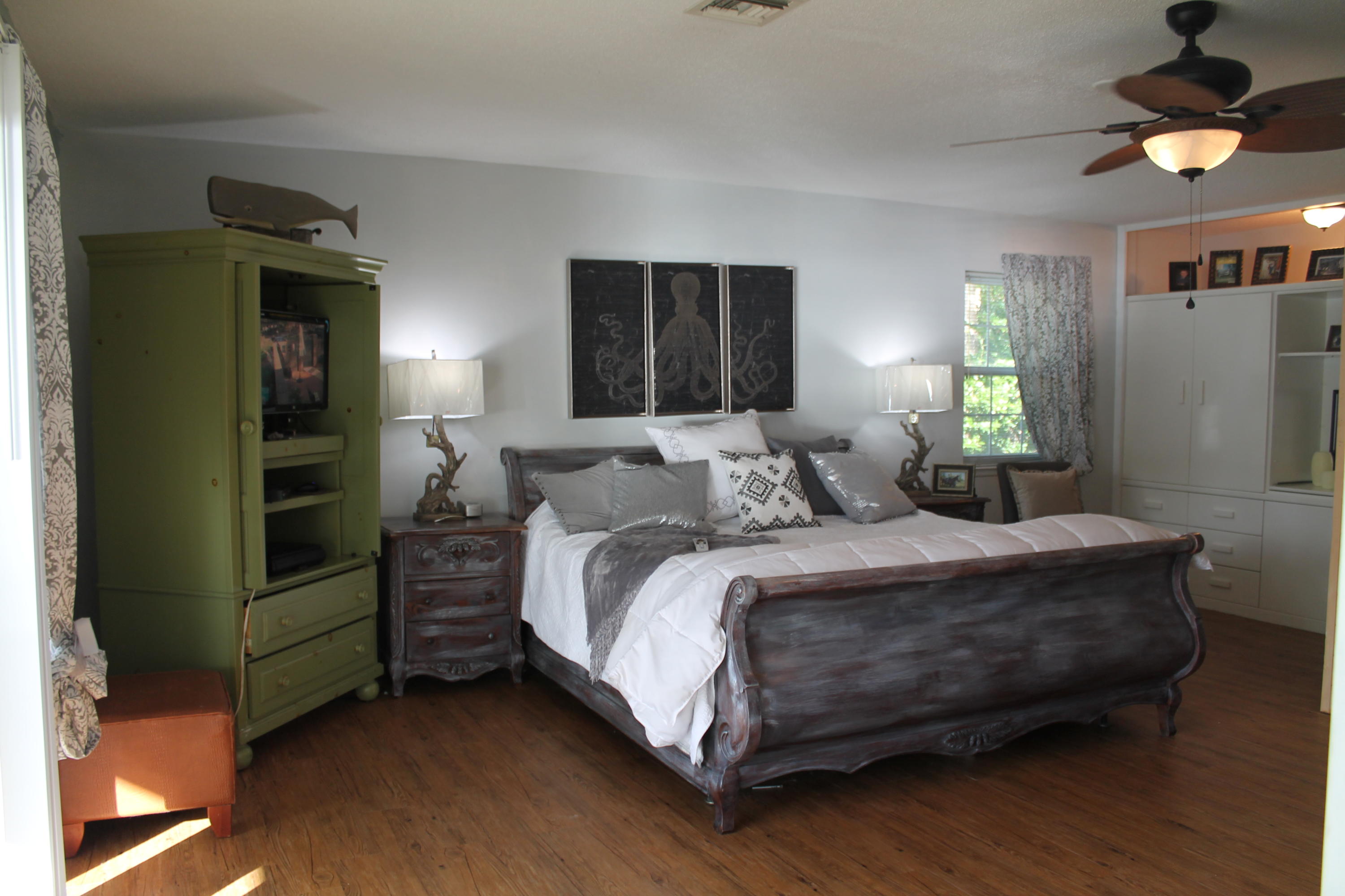 GREY MOSS POINT - Residential